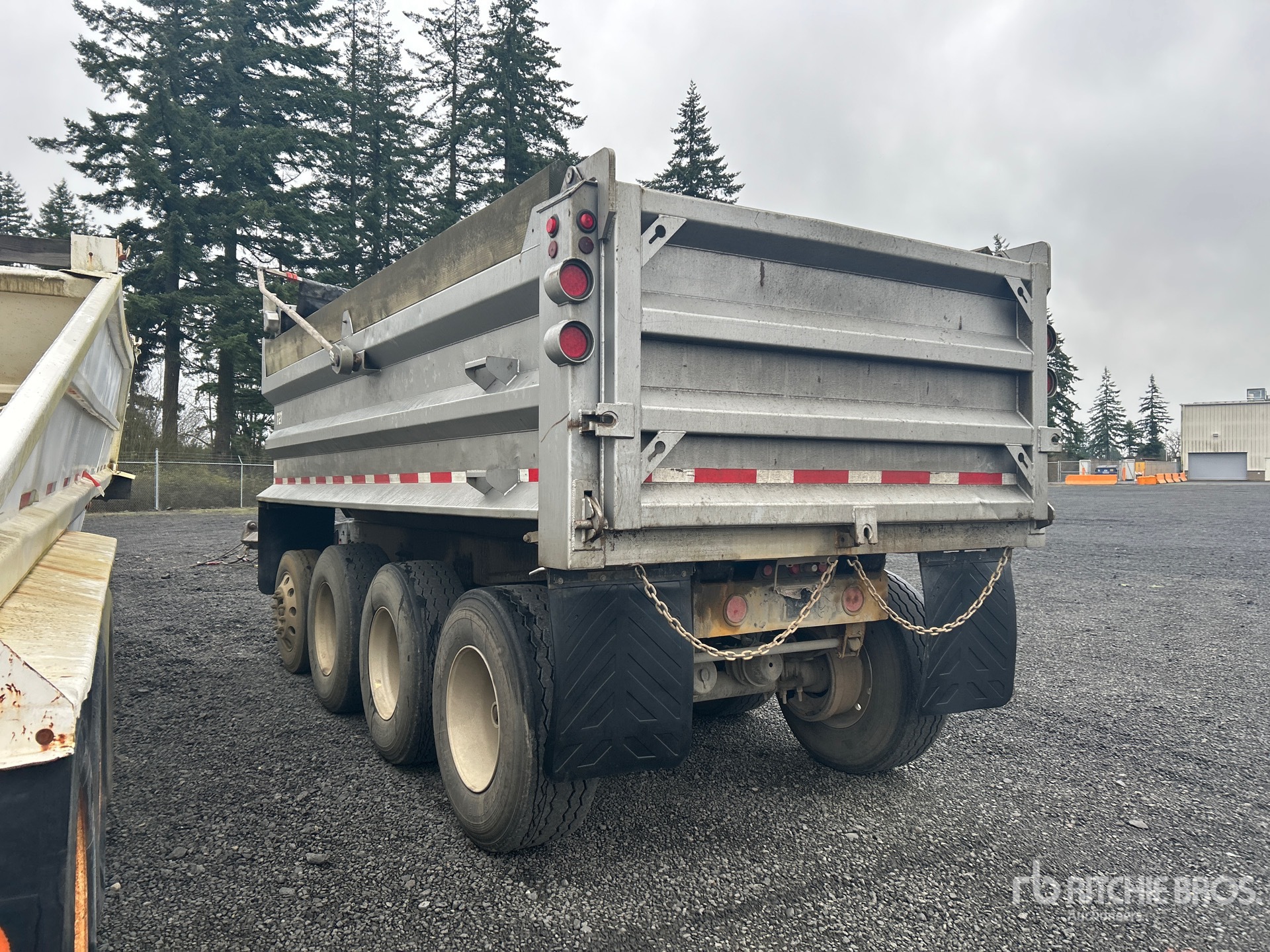 General Appearance with Image, coin arrière gauche