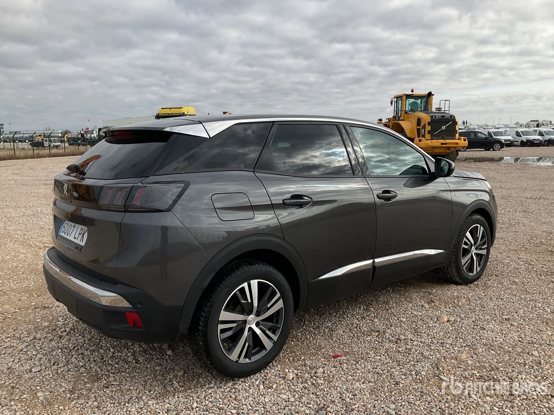 Aspect général with Image, coin arrière droit