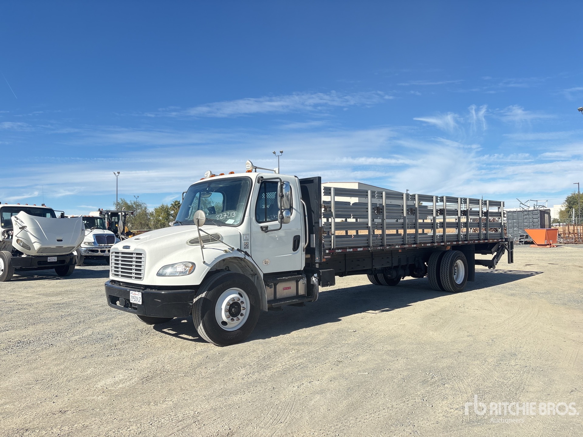 General Appearance with Featured Photo