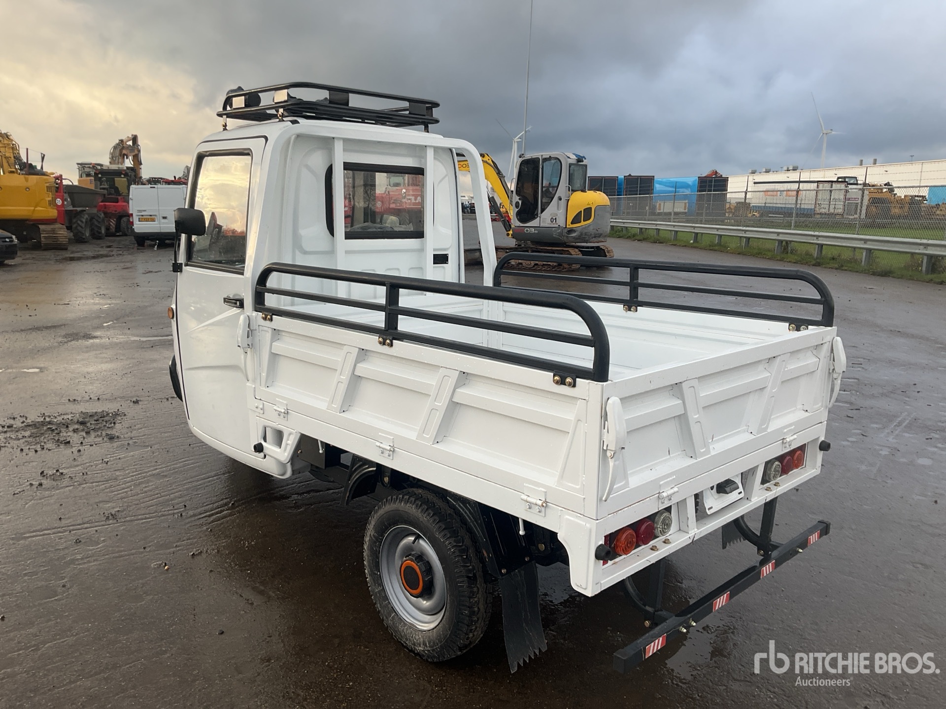 General Appearance with Picture, Left Rear Corner