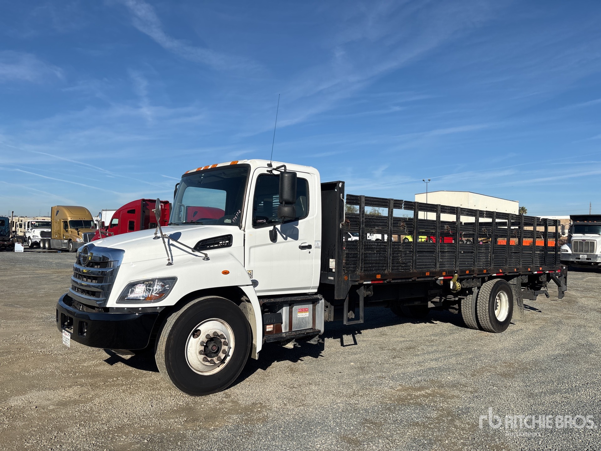 General Appearance with Featured Photo