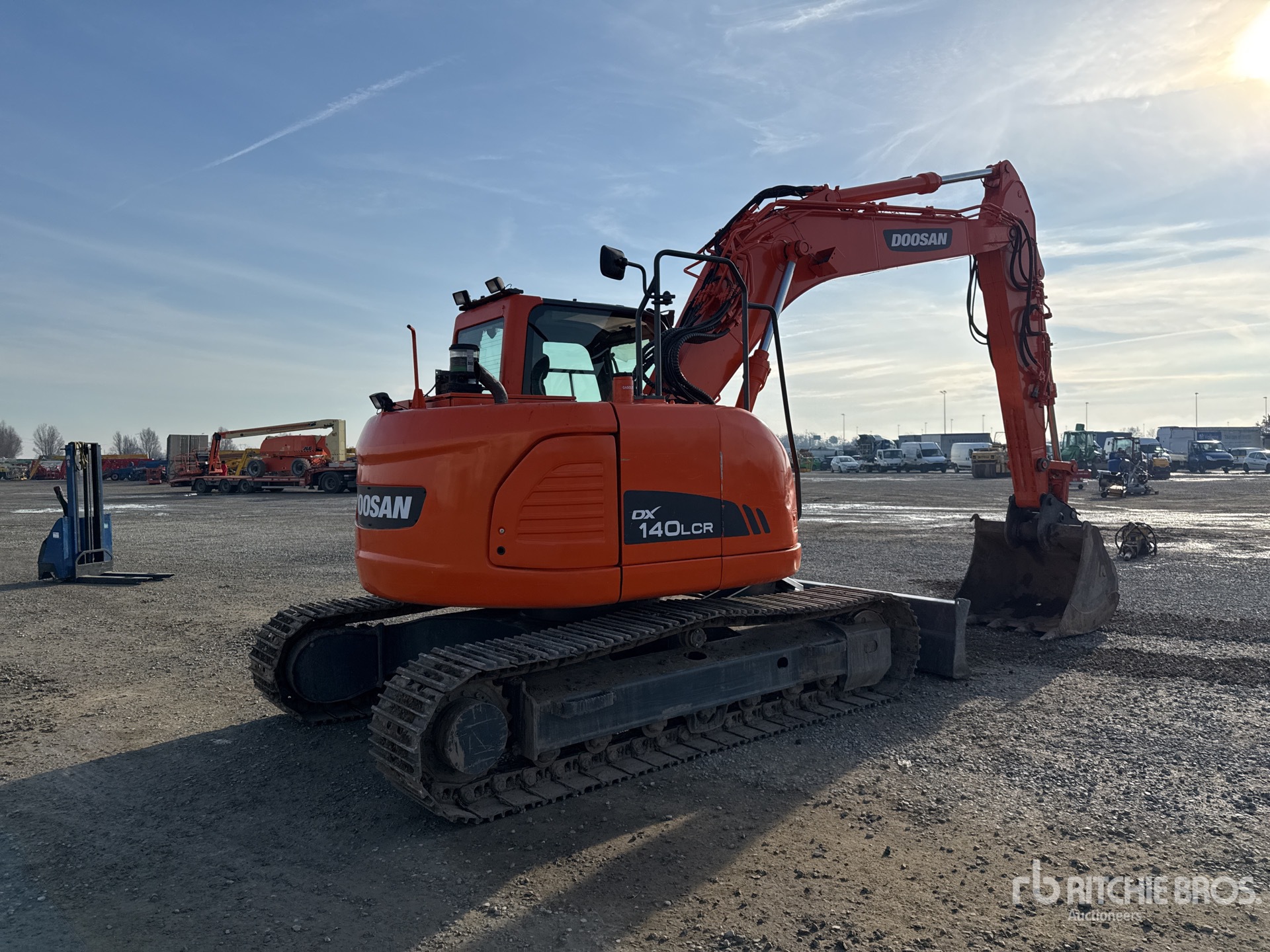 General Appearance with Bild, Ecke hinten rechts