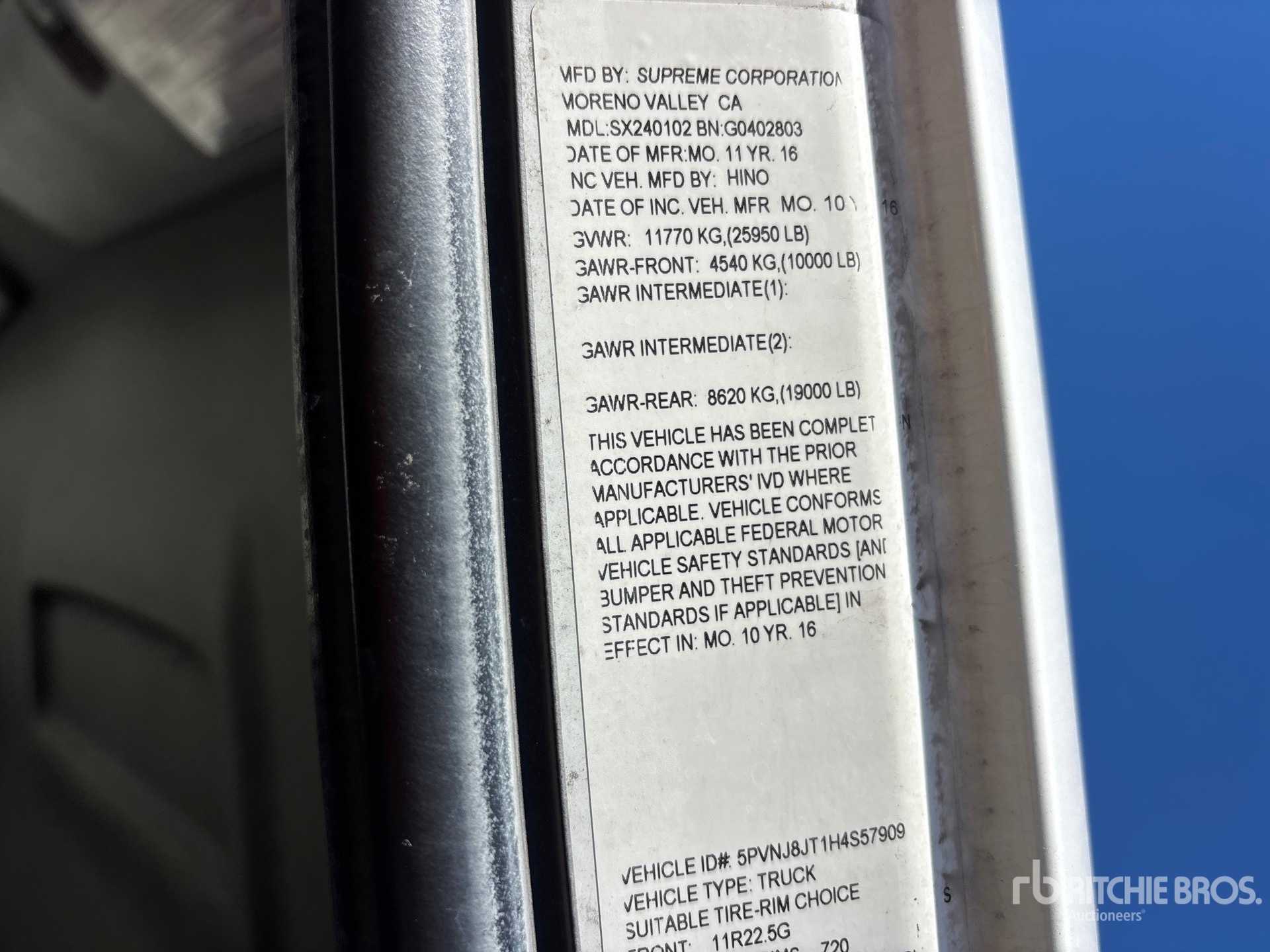 General Appearance with Serial Number / VIN