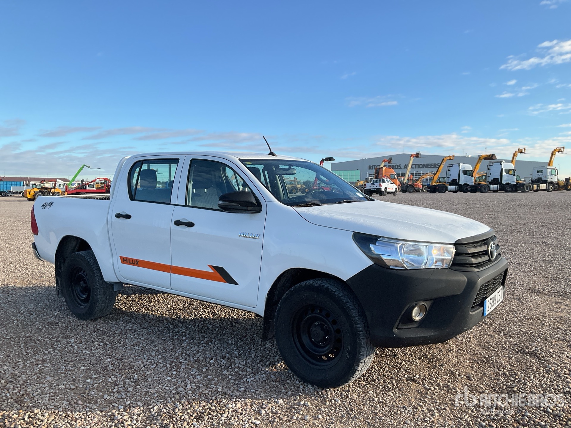 Aspect général with Image, coin avant droit