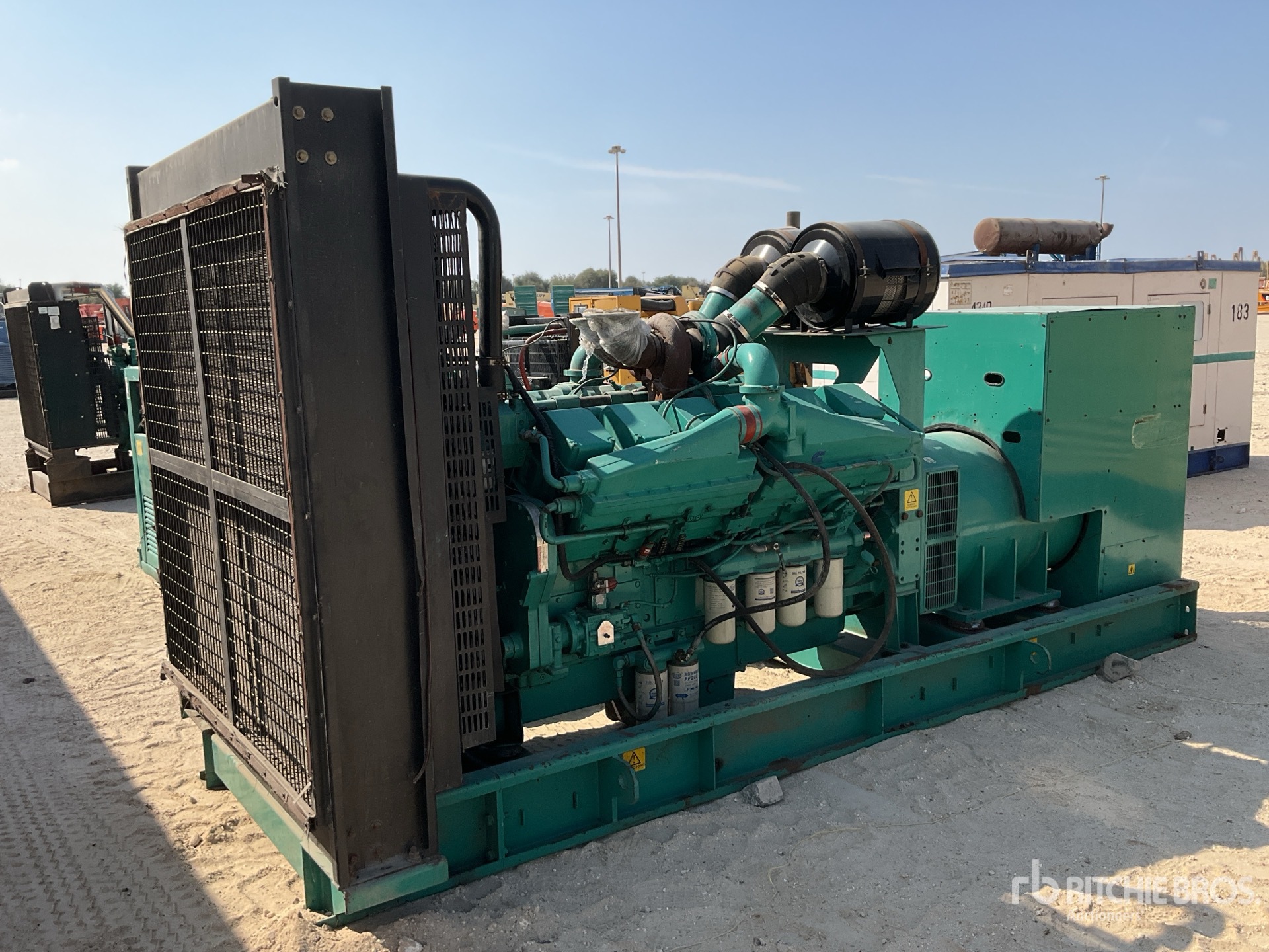 General Appearance with Imagen: esquina trasera derecha