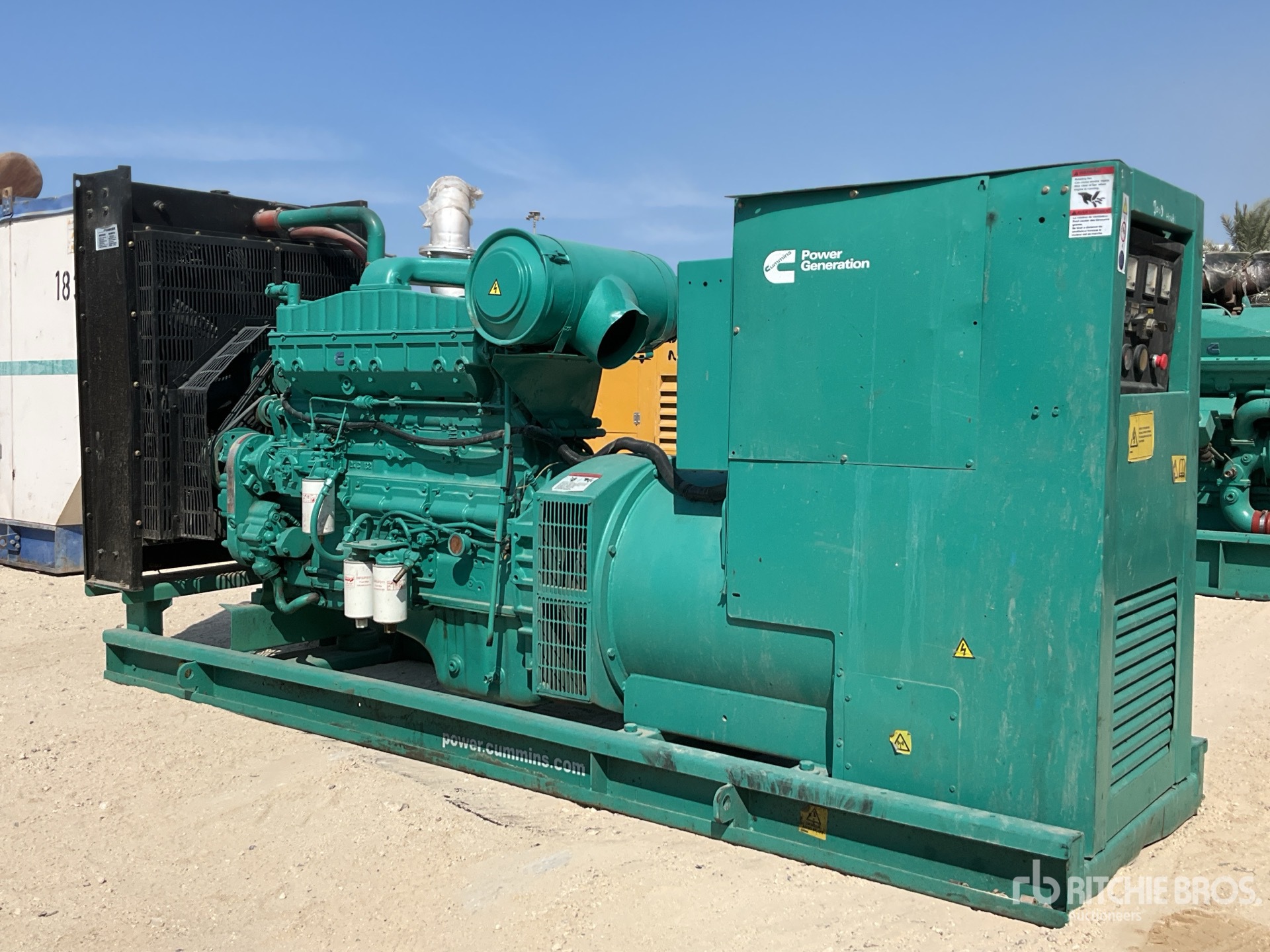 General Appearance with Foto, angolo anteriore destro