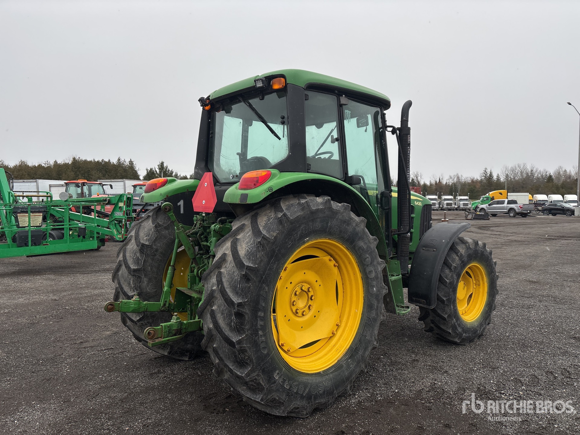 General Appearance with Picture, Right Rear Corner