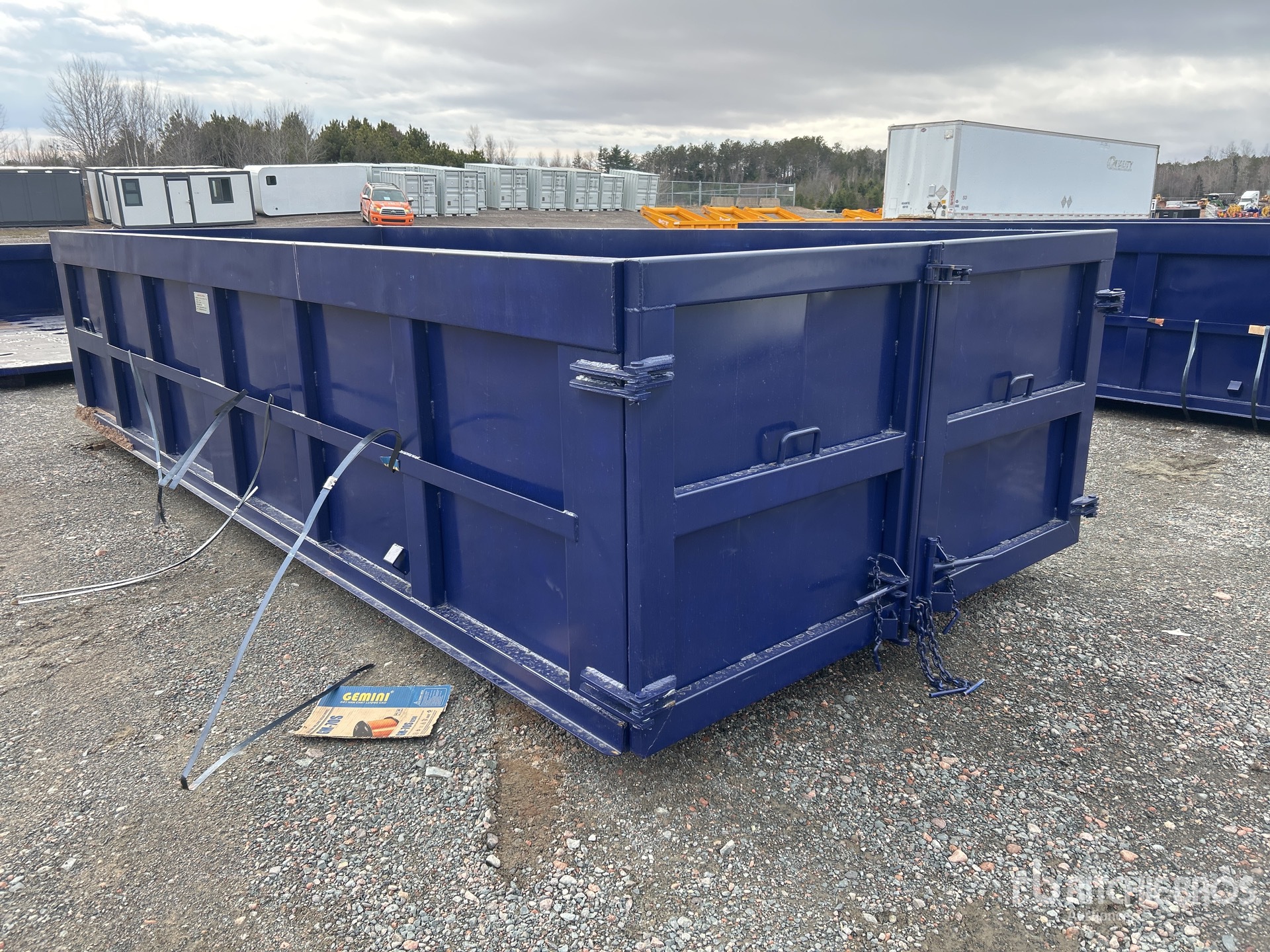 General Appearance with Image, coin arrière droit