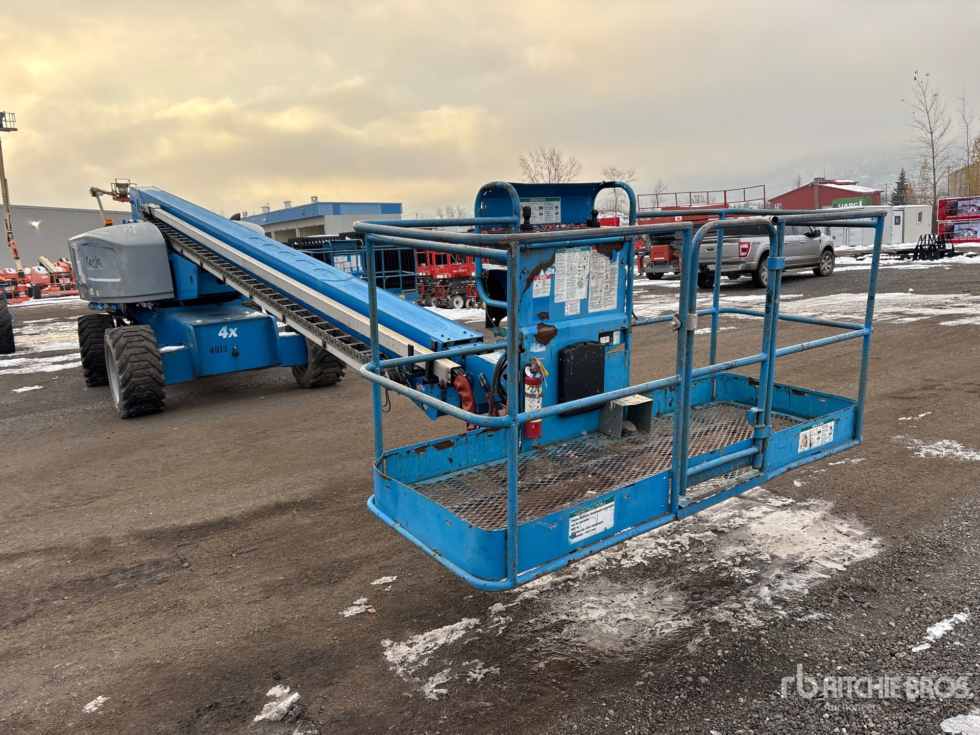 General Appearance with Picture, Right Front Corner