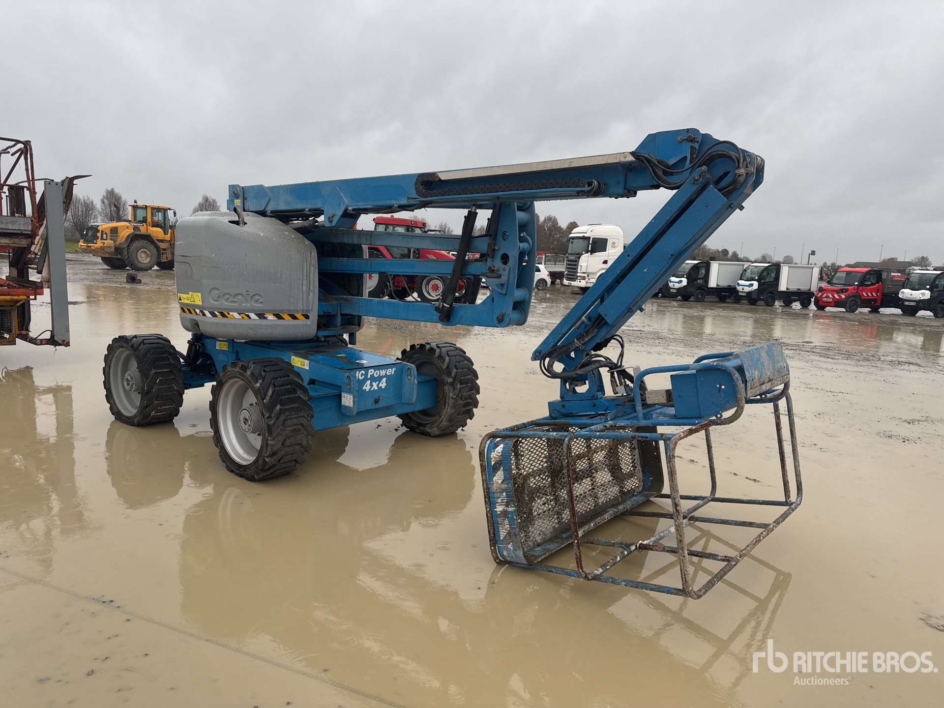 General Appearance with Picture, Right Front Corner