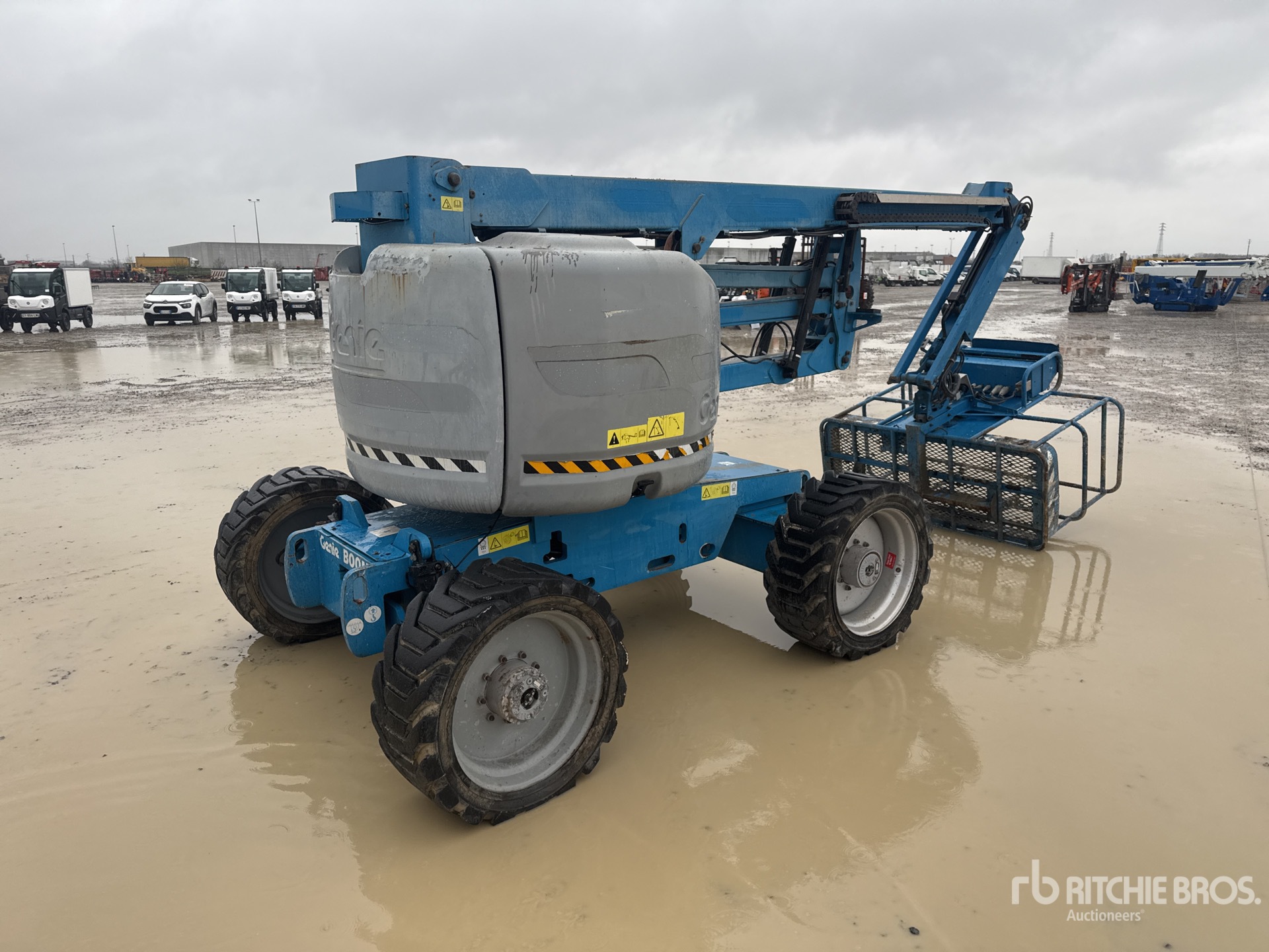 General Appearance with Picture, Right Rear Corner