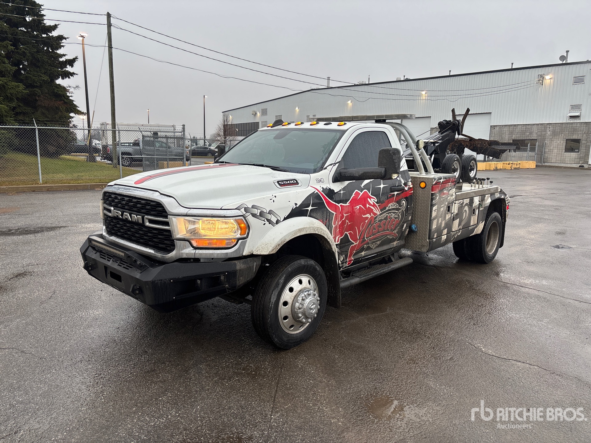 General Appearance with Picture, Left Front Corner