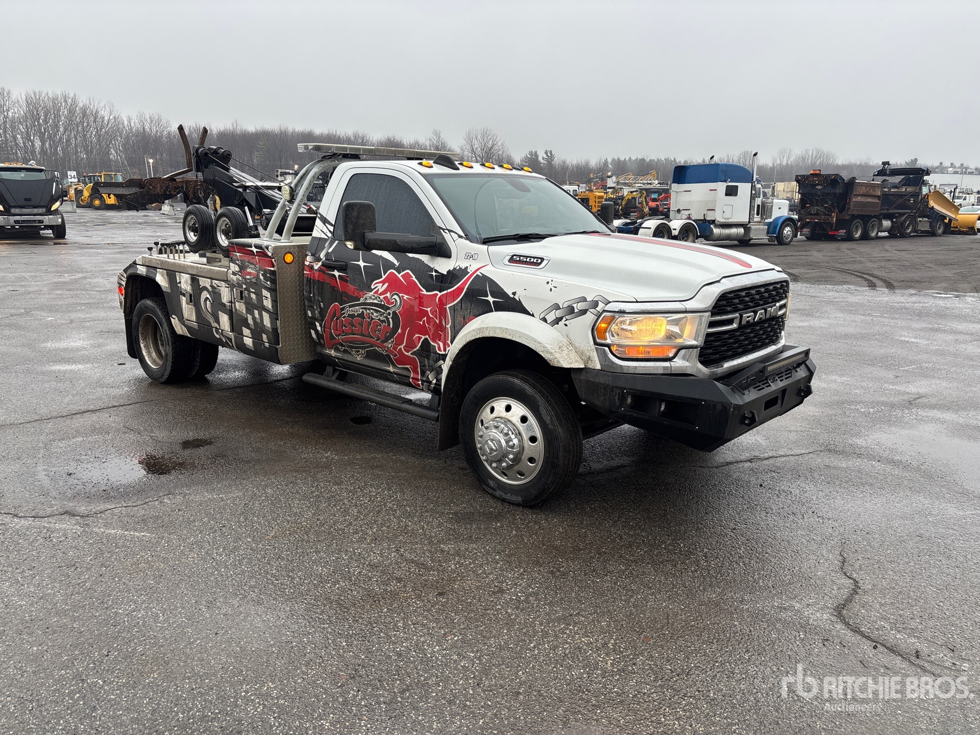 General Appearance with Picture, Right Front Corner