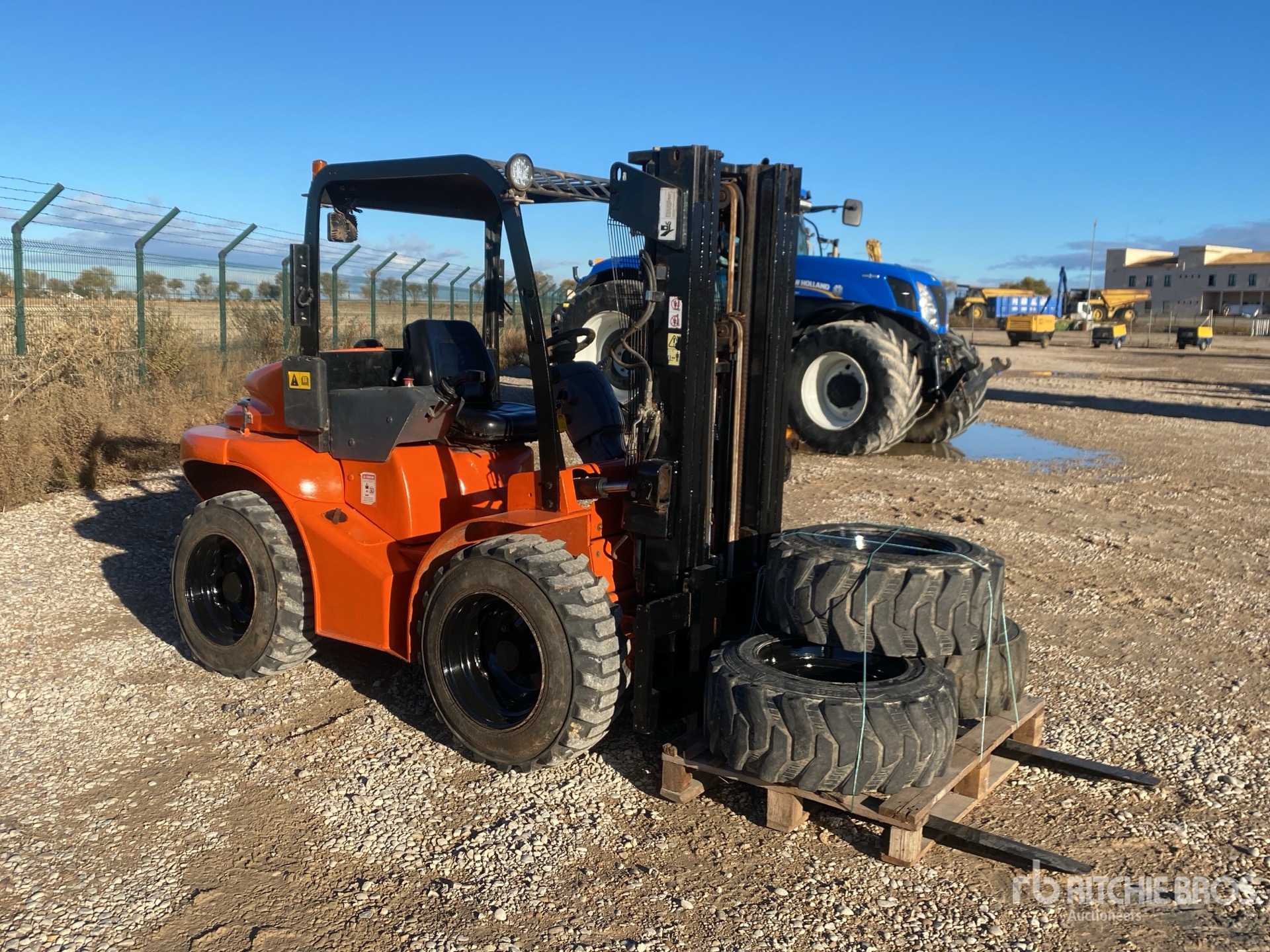 General Appearance with Picture, Right Front Corner