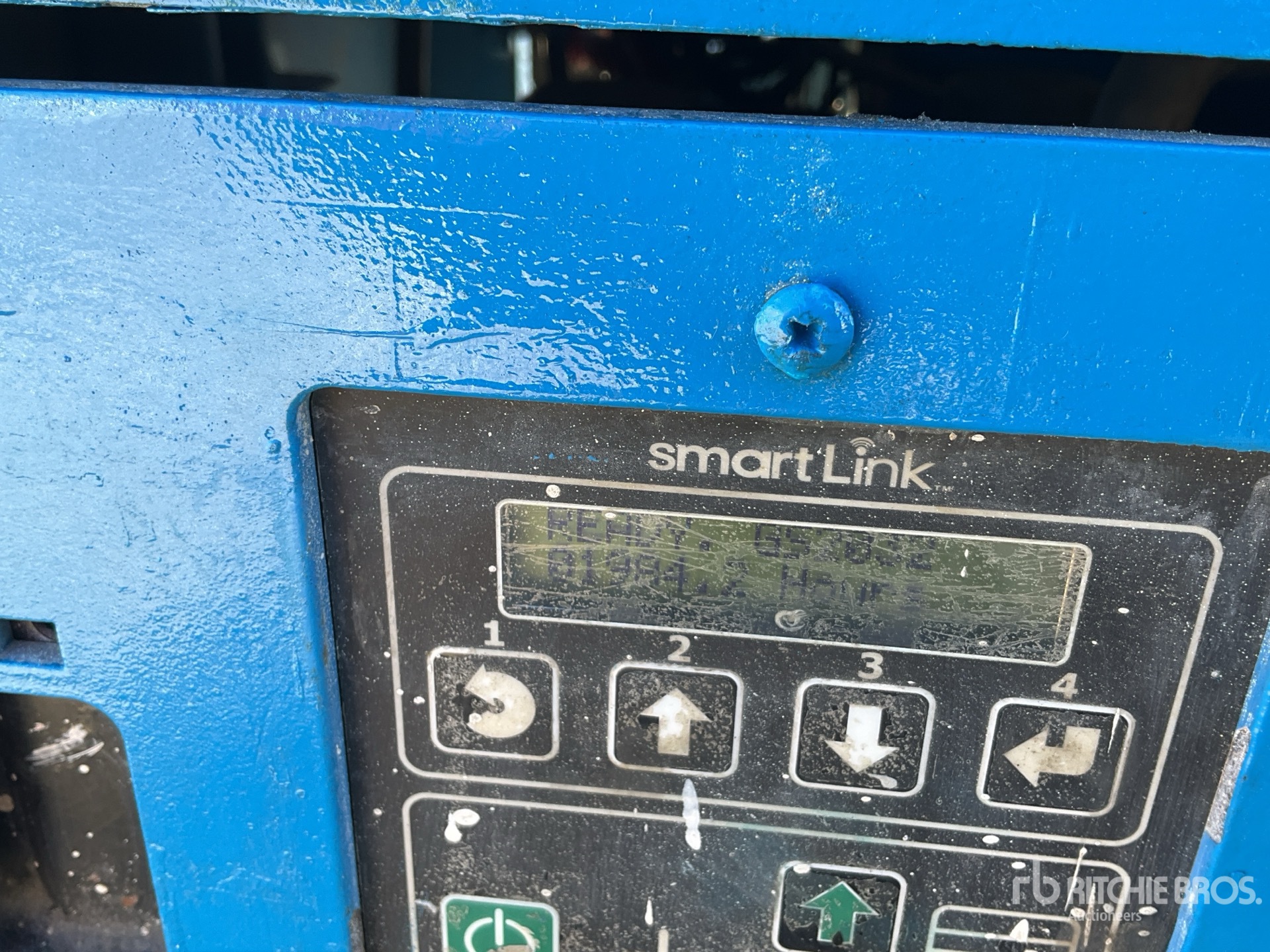 General Appearance with Horímetro / Odómetro