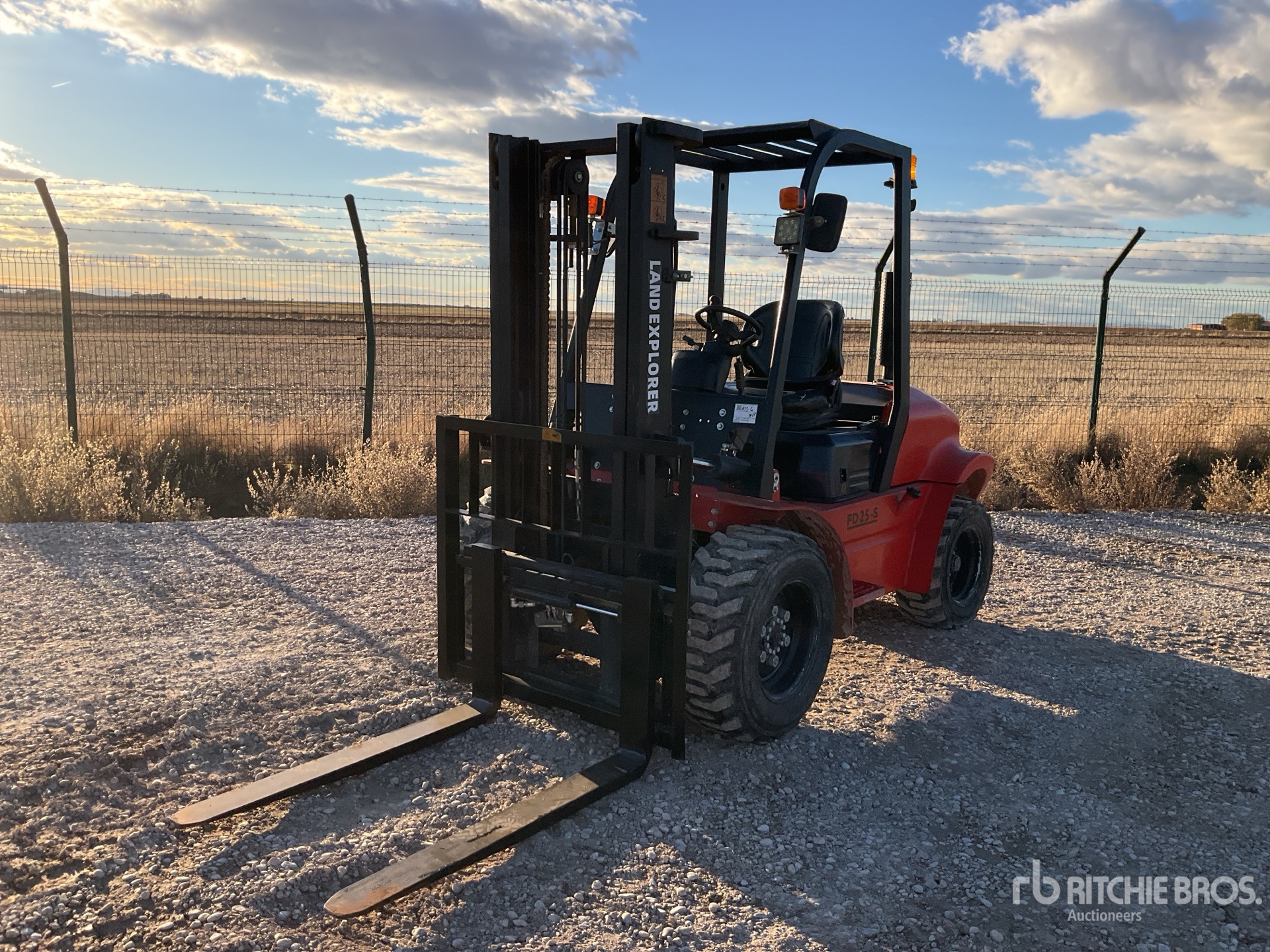 General Appearance with Picture, Left Front Corner