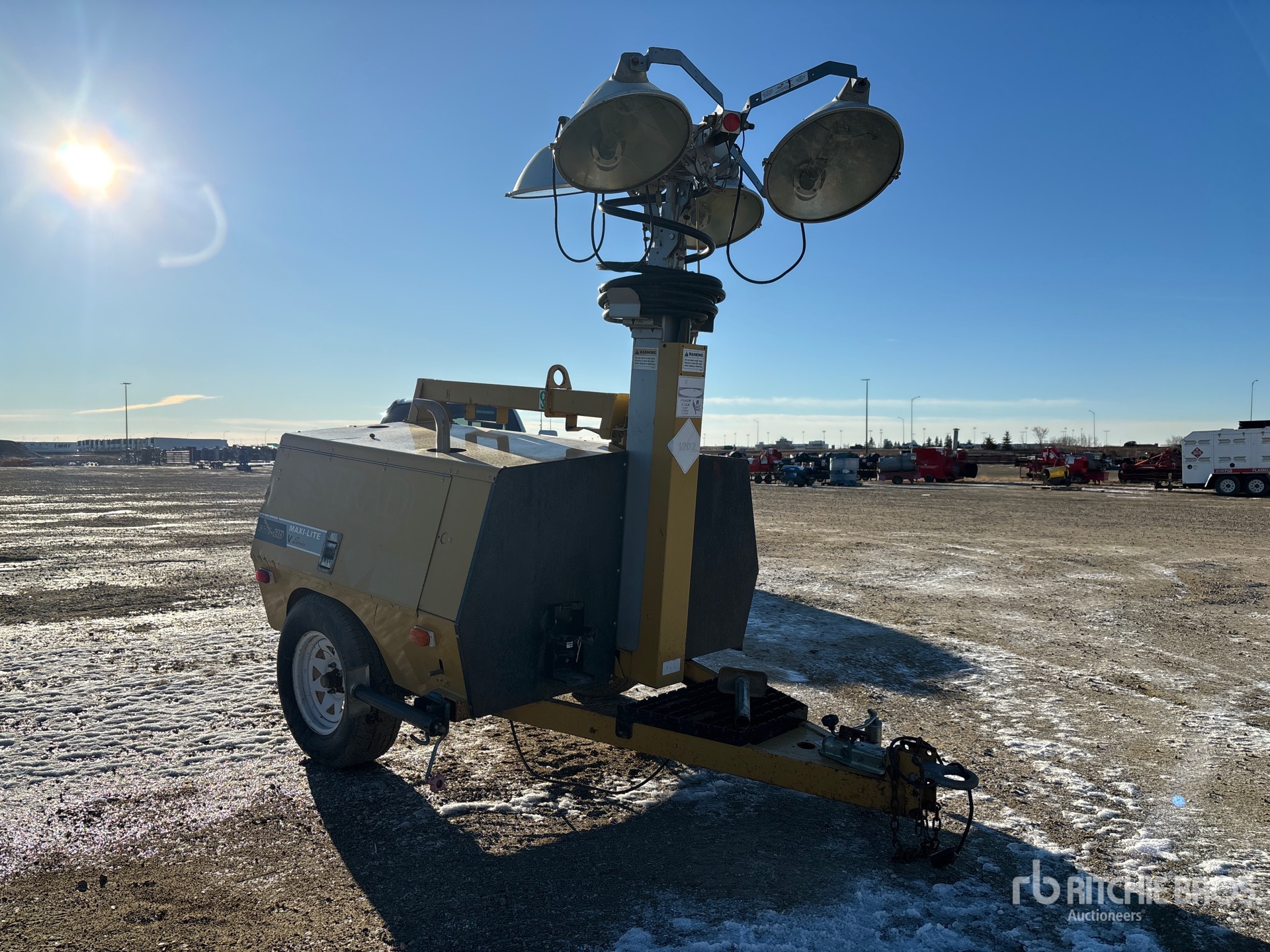 General Appearance with Picture, Right Front Corner