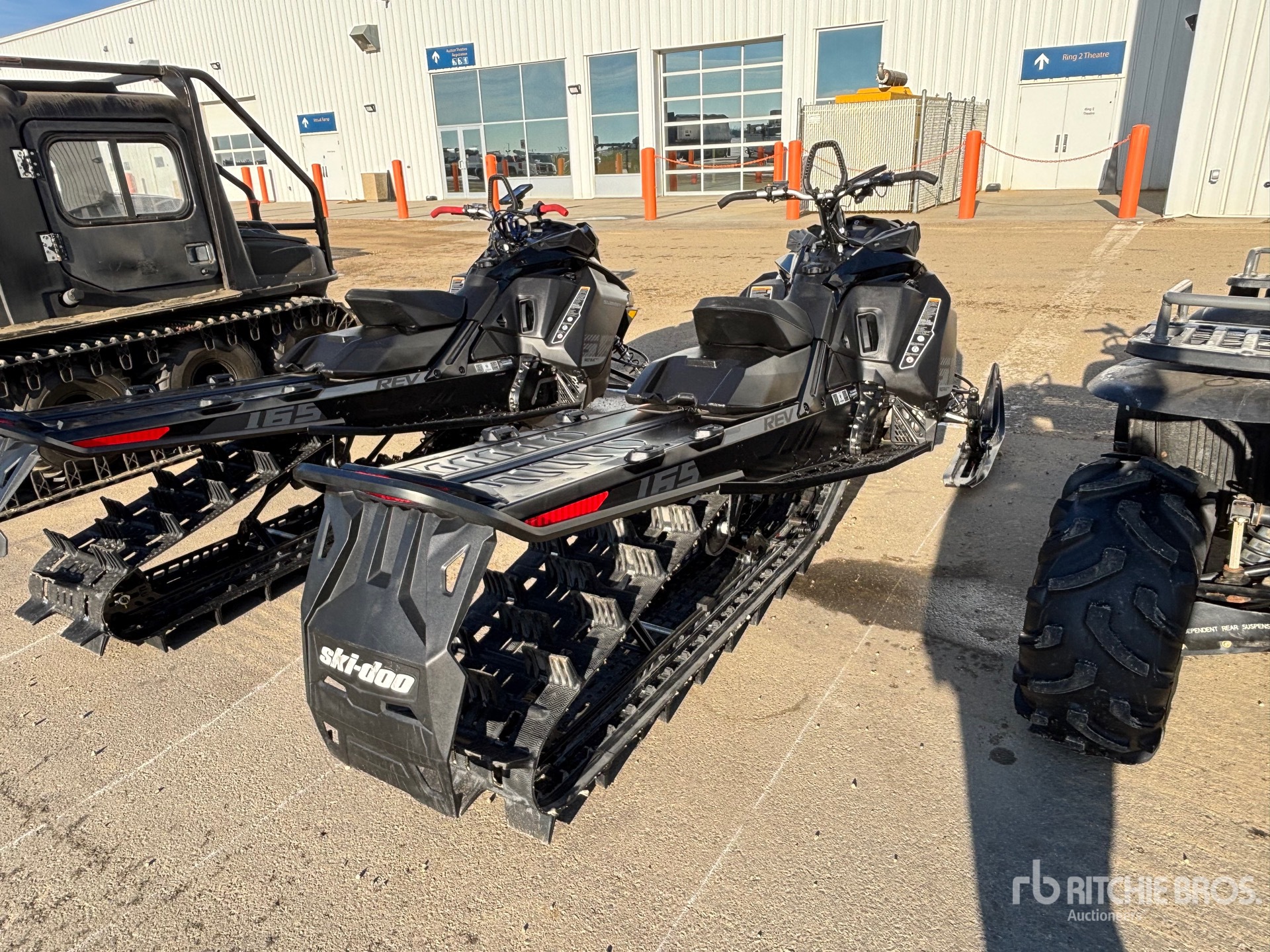 General Appearance with Imagen: esquina trasera derecha