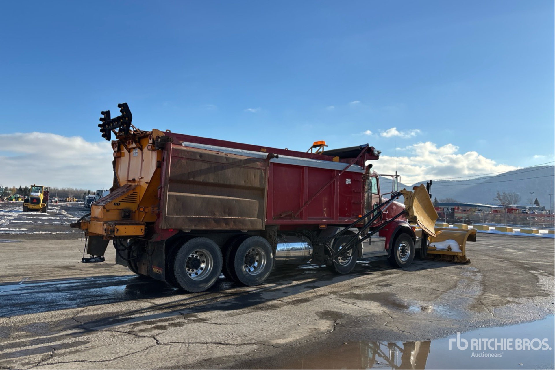 General Appearance with Imagen: esquina trasera derecha