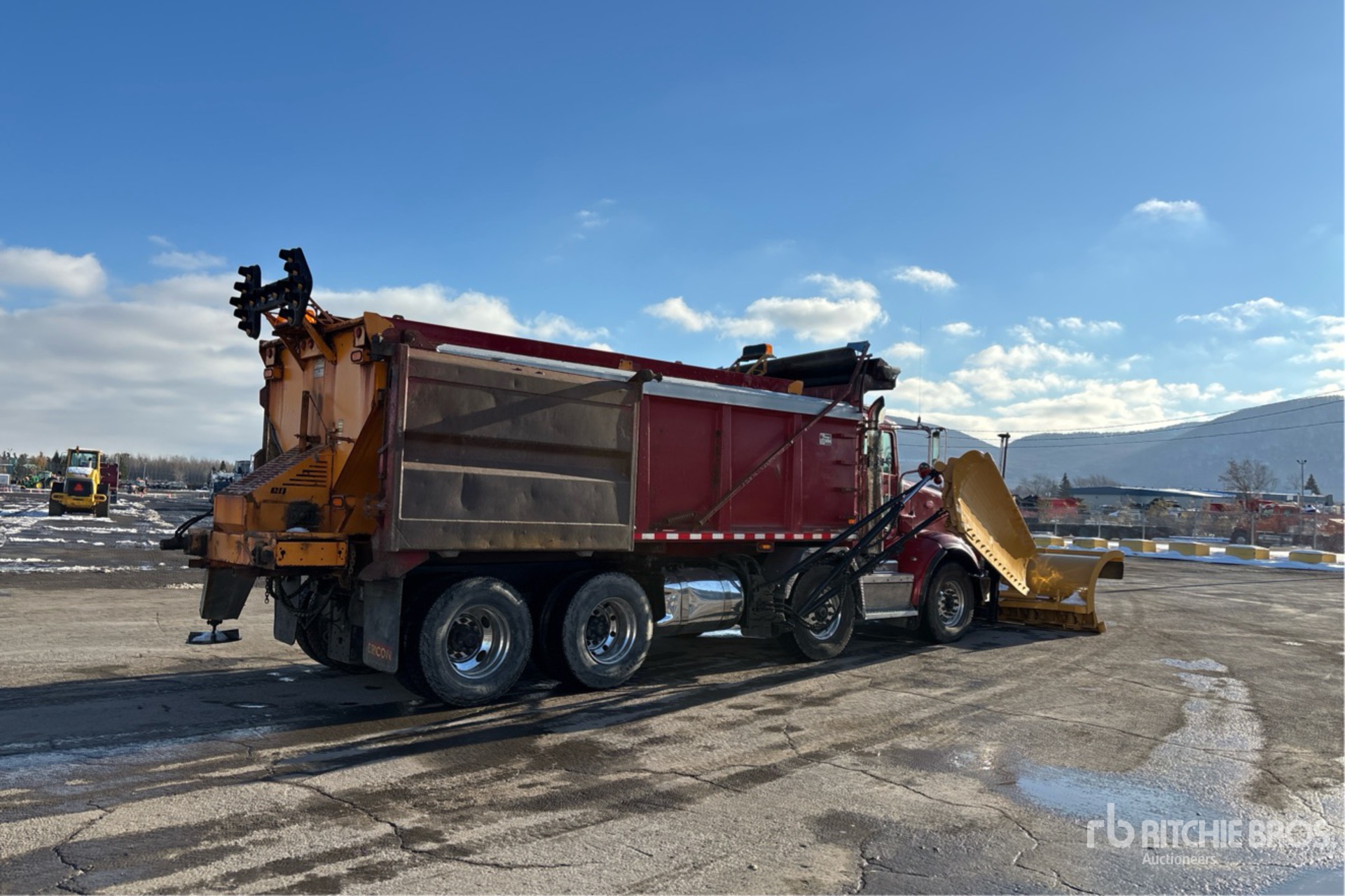 General Appearance with Imagen: esquina trasera derecha