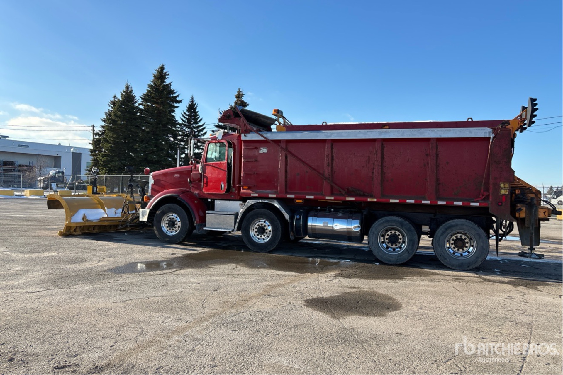 General Appearance with Imagen: esquina trasera izquierda