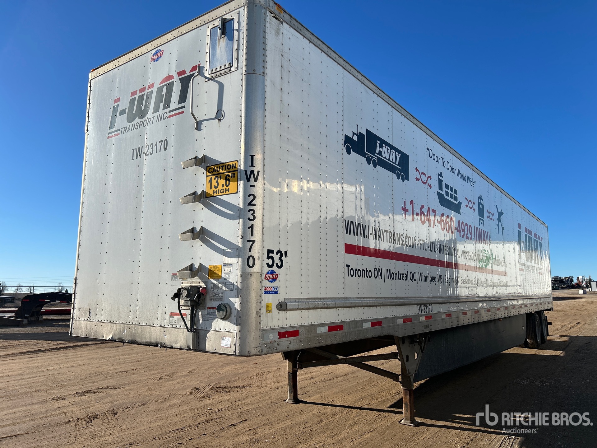 General Appearance with Foto, angolo anteriore sinistro