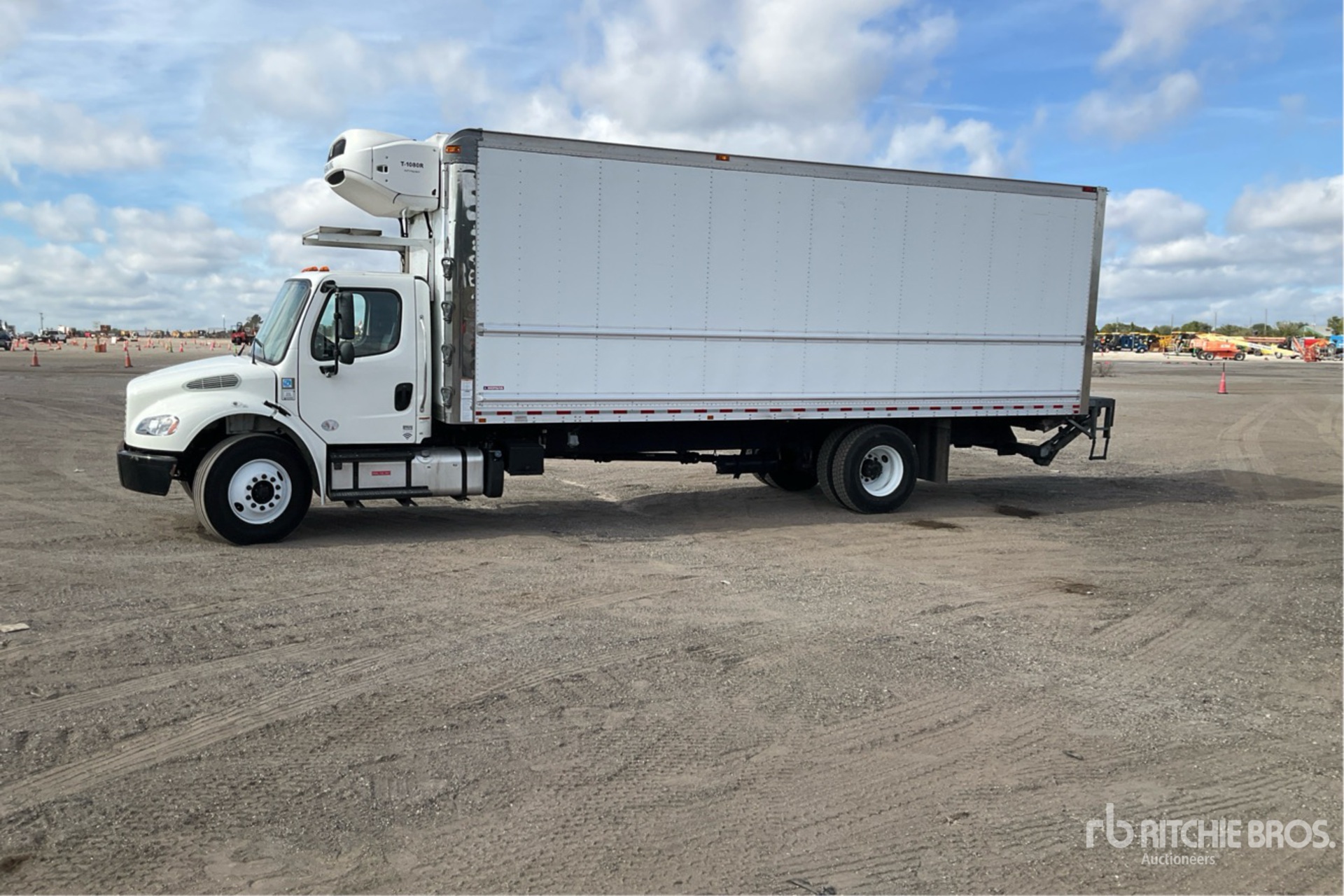 General Appearance with Imagen: esquina delantera izquierda