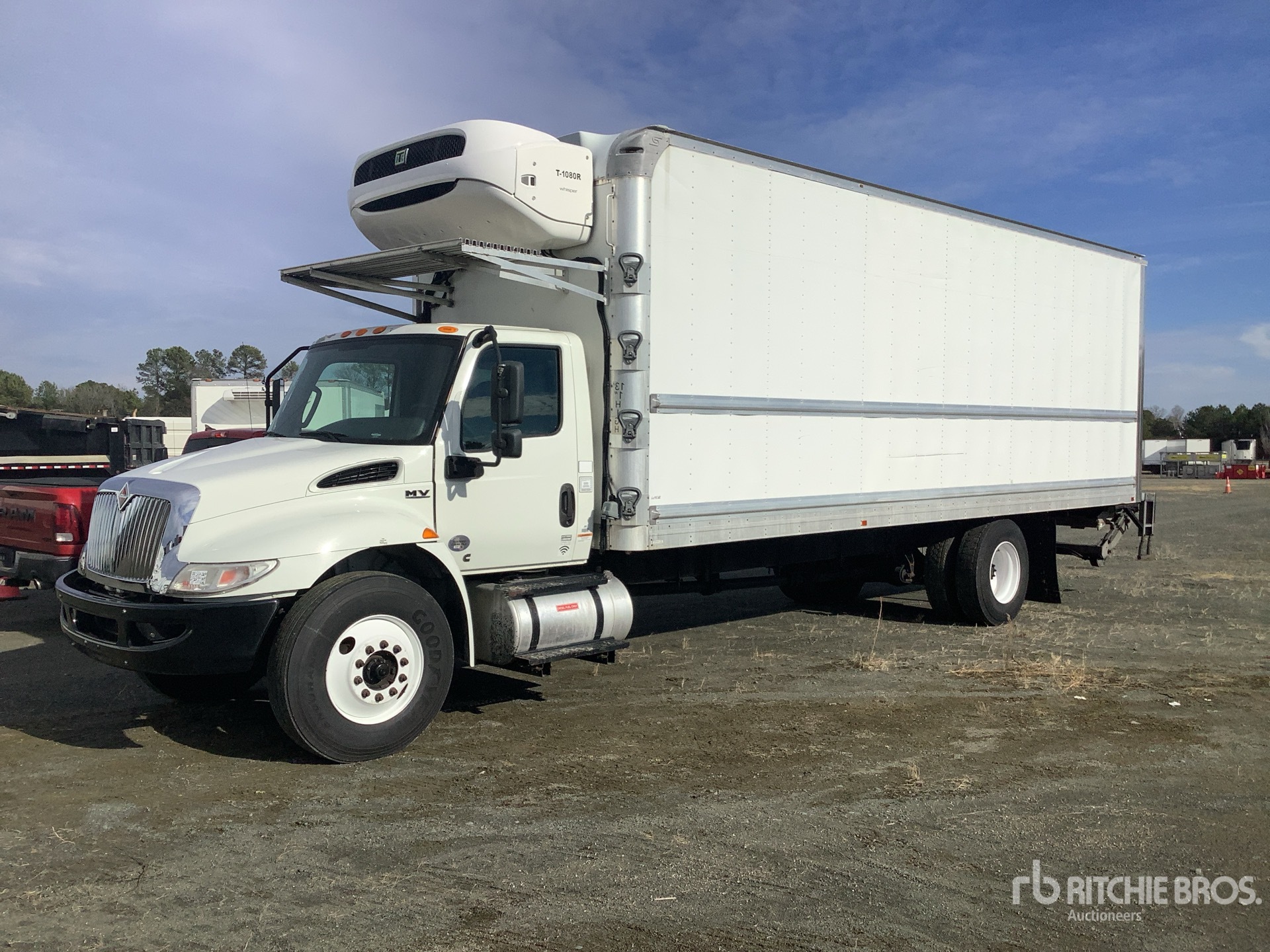 General Appearance with Featured Photo