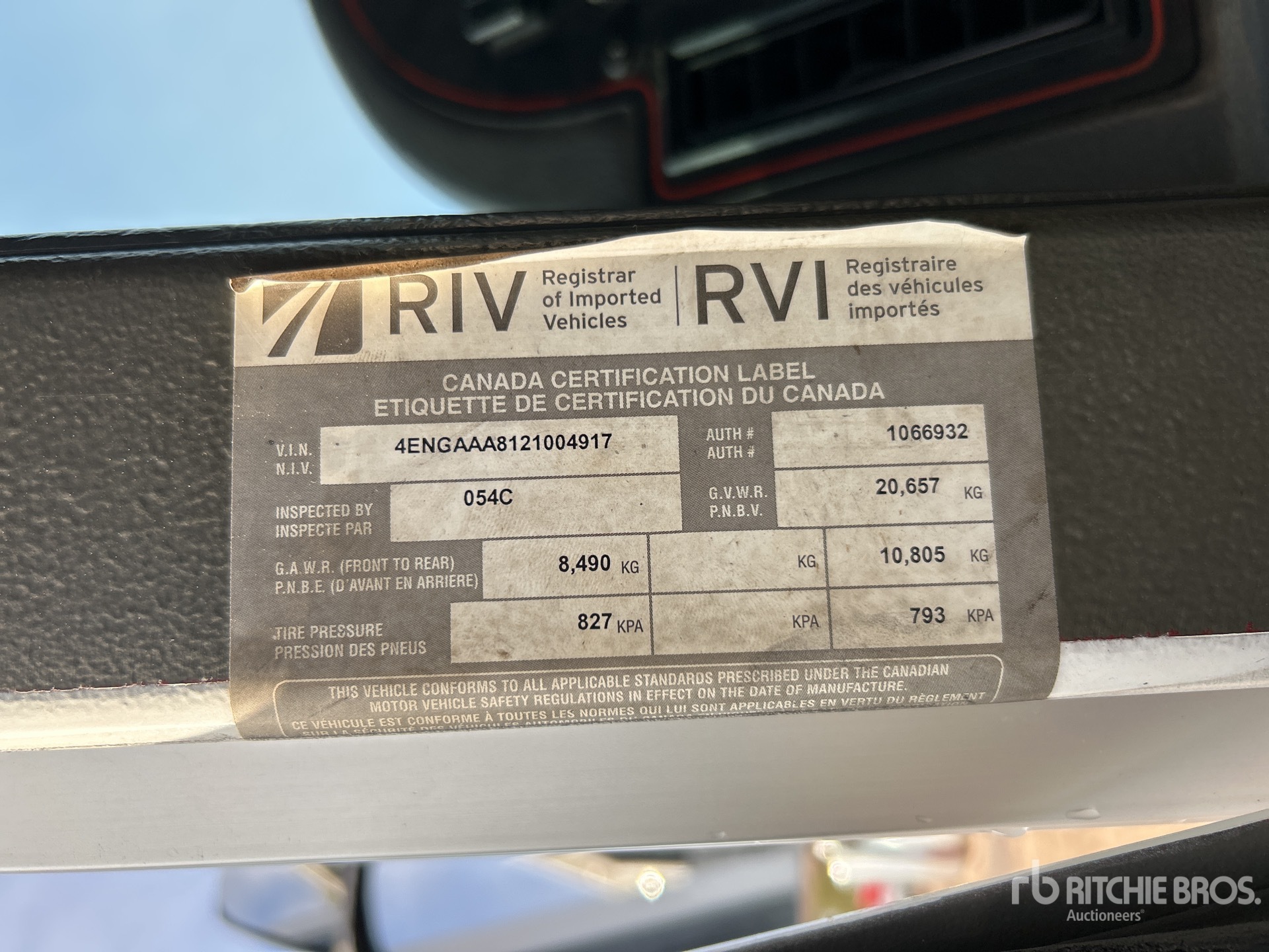 General Appearance with Serial Number / VIN