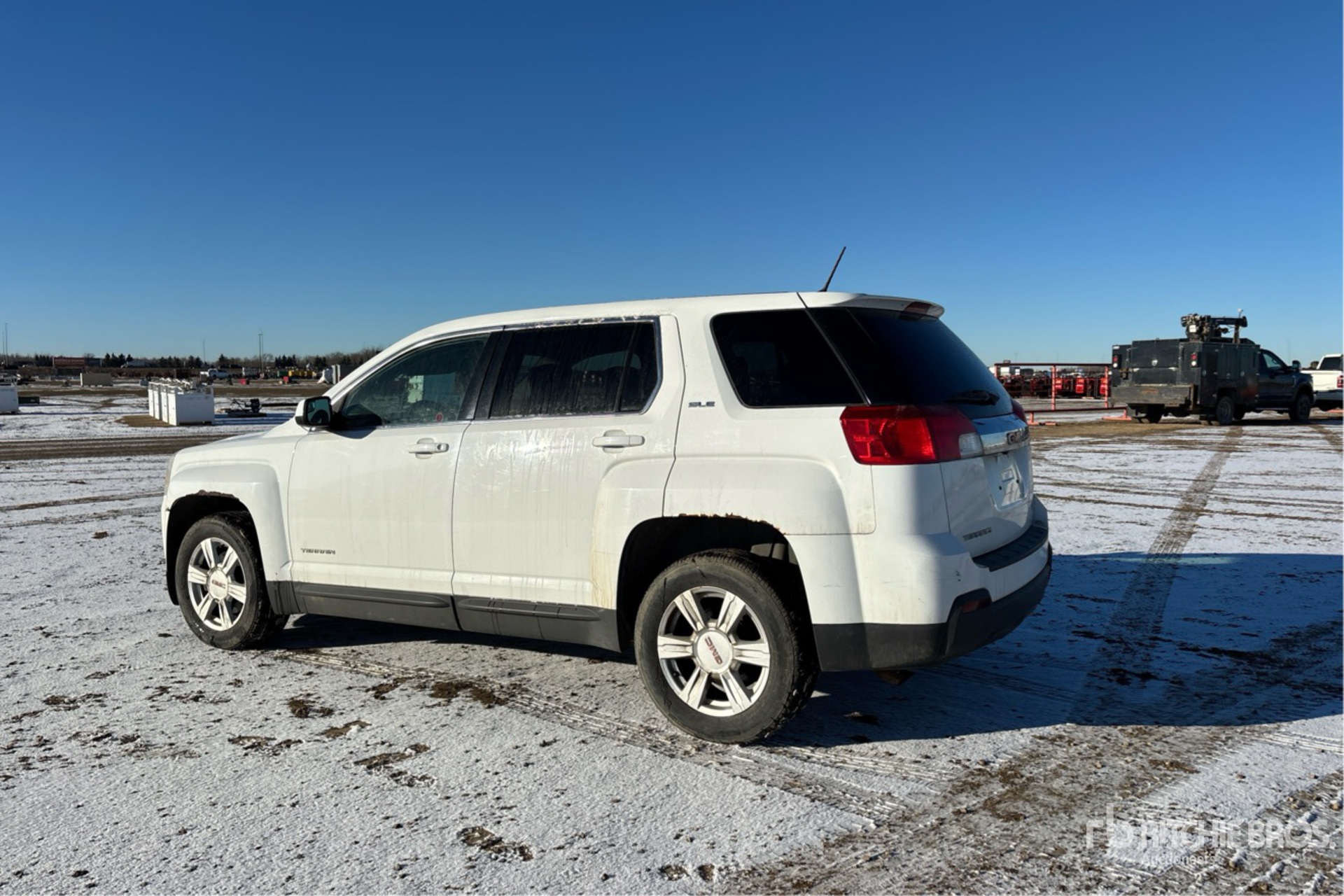 General Appearance with Picture, Left Rear Corner