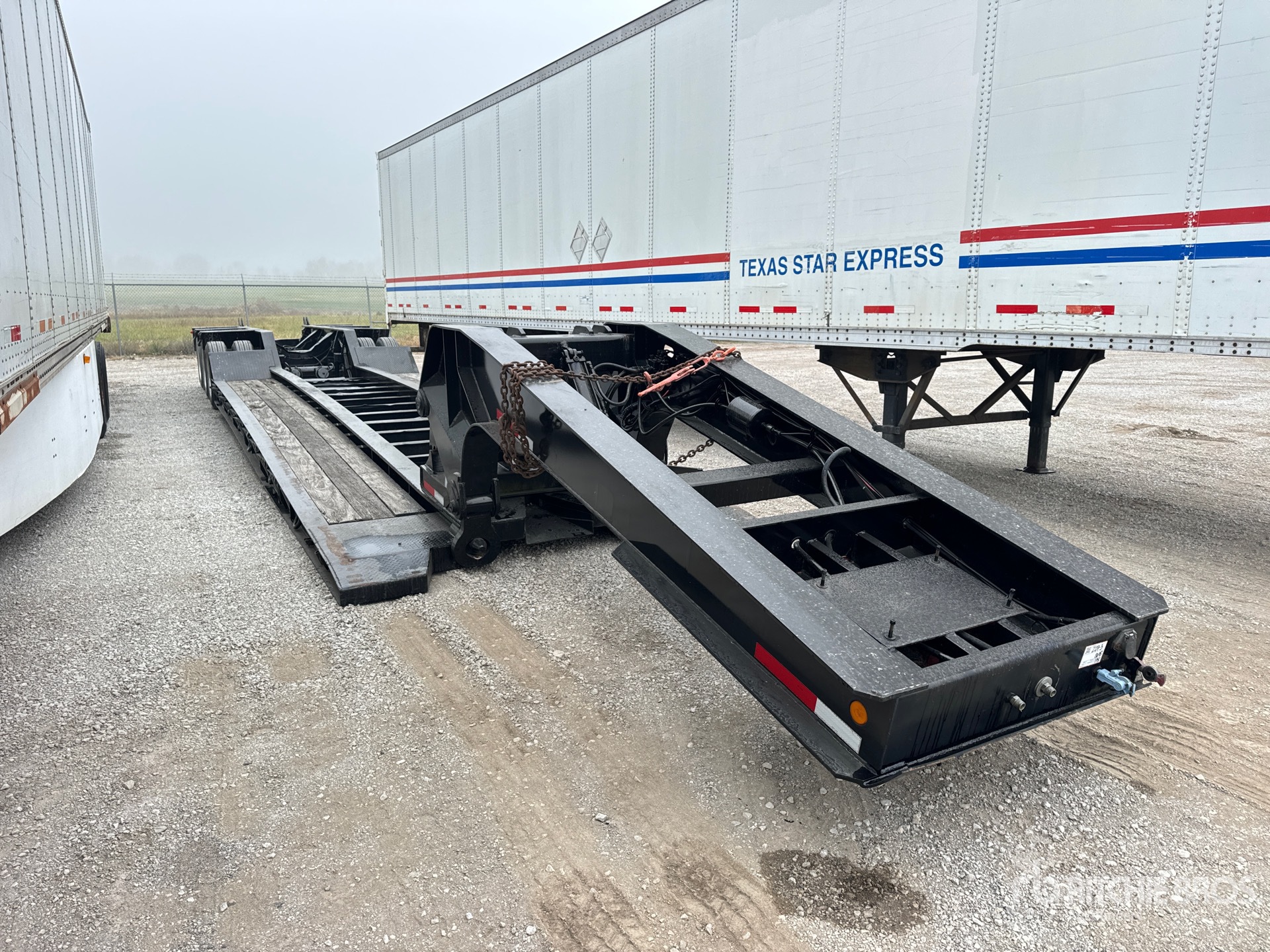 General Appearance with Foto, angolo anteriore destro