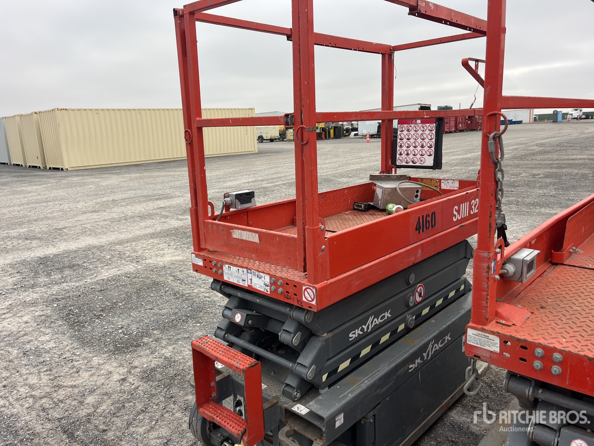 General Appearance with Imagen: esquina delantera derecha