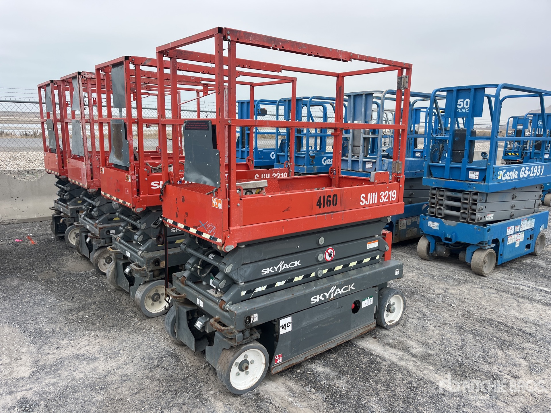 General Appearance with Imagen: esquina trasera izquierda