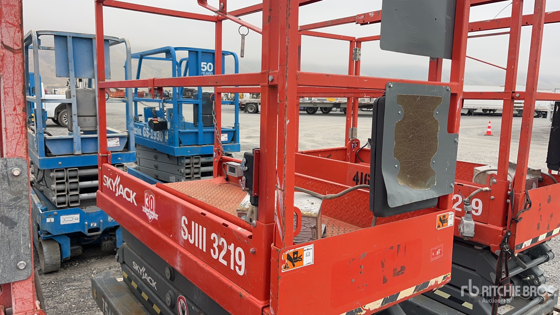 General Appearance with Imagen: esquina delantera derecha