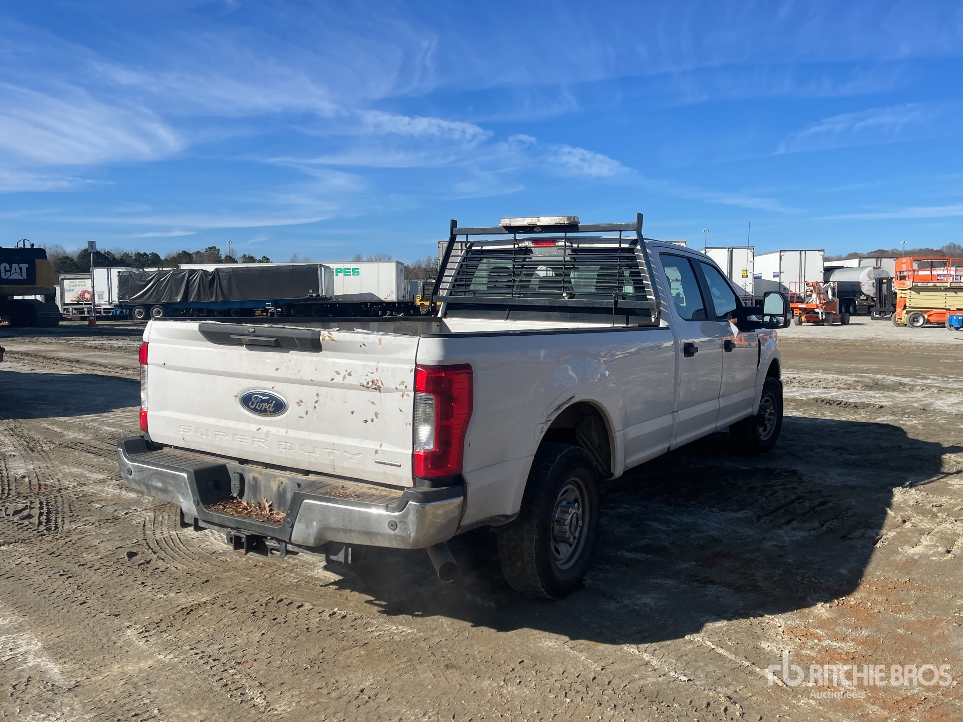 General Appearance with Foto, angolo anteriore sinistro