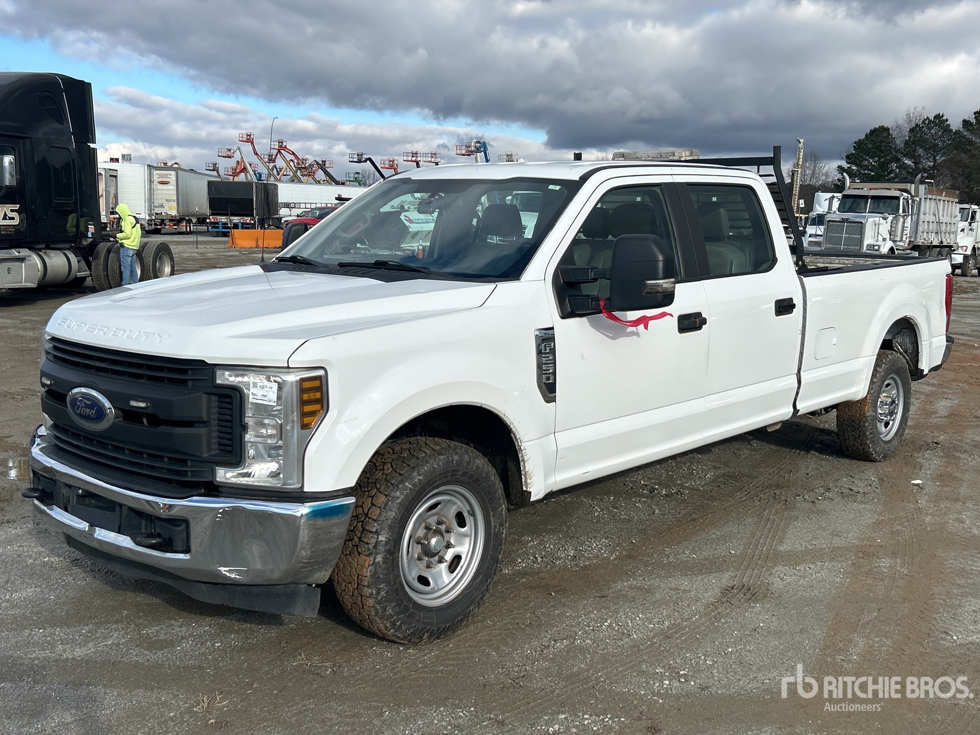 General Appearance with Picture, Left Front Corner