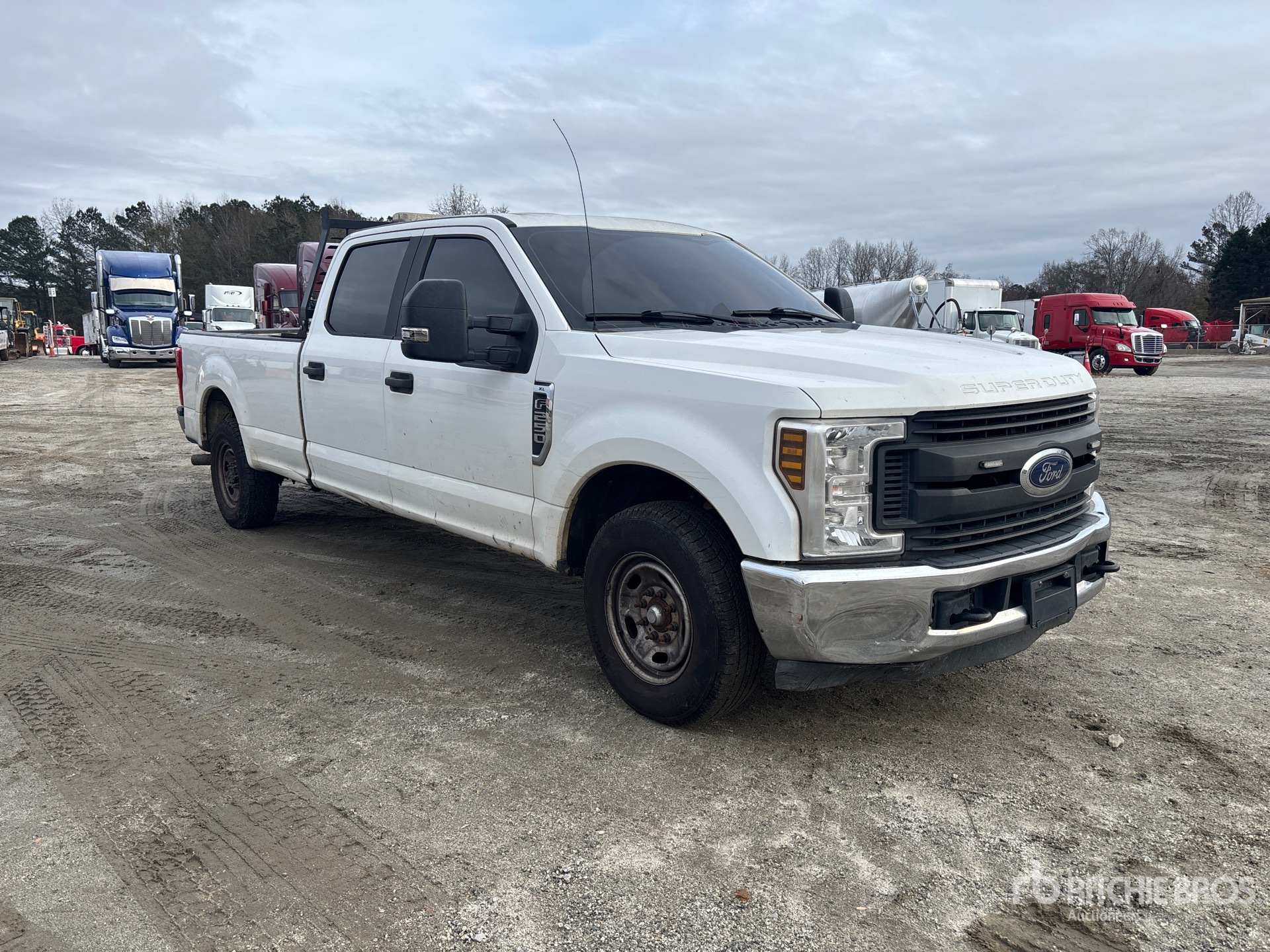 General Appearance with Foto, angolo anteriore destro