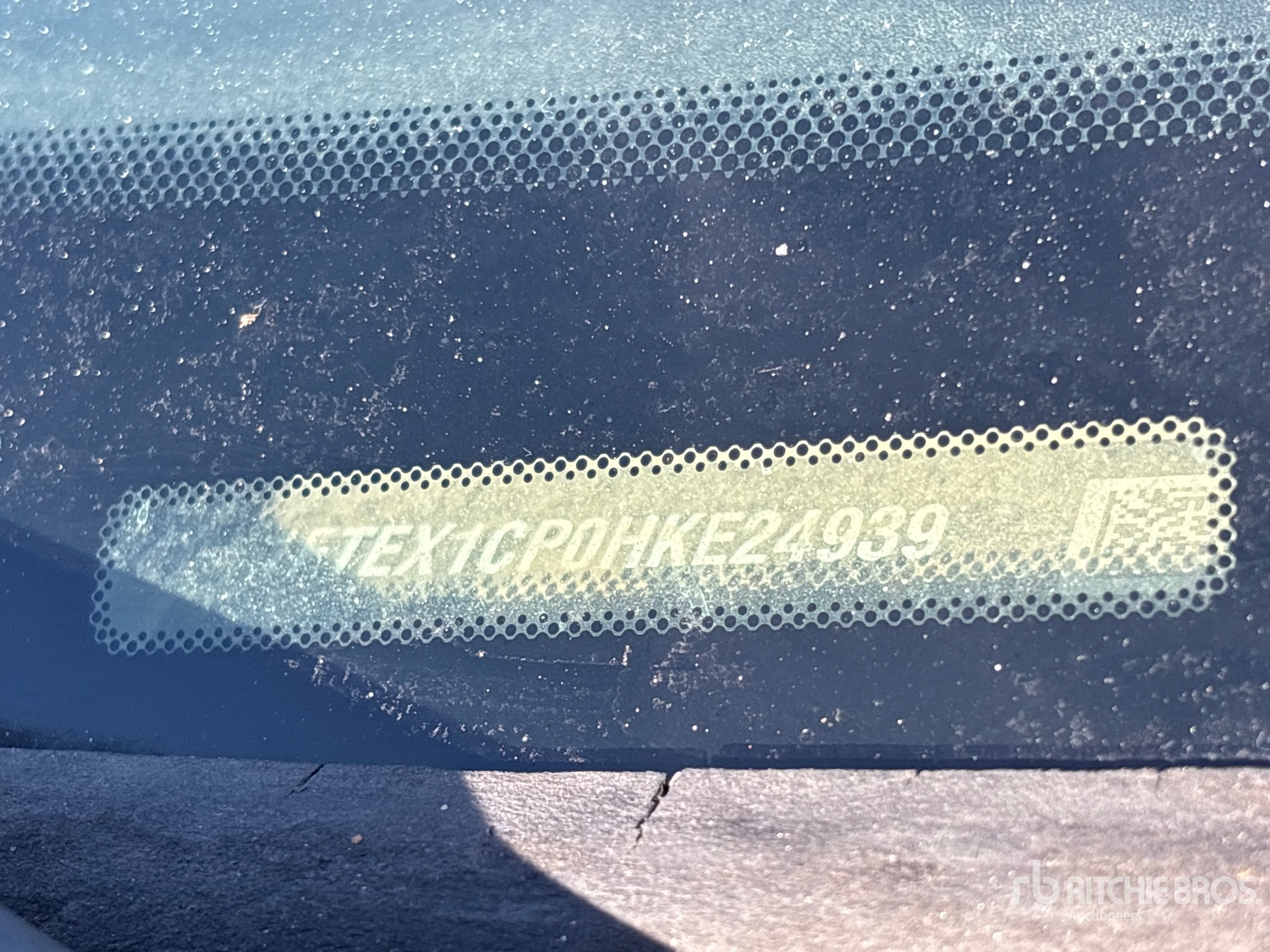 General Appearance with Second Serial Number/VIN Photo