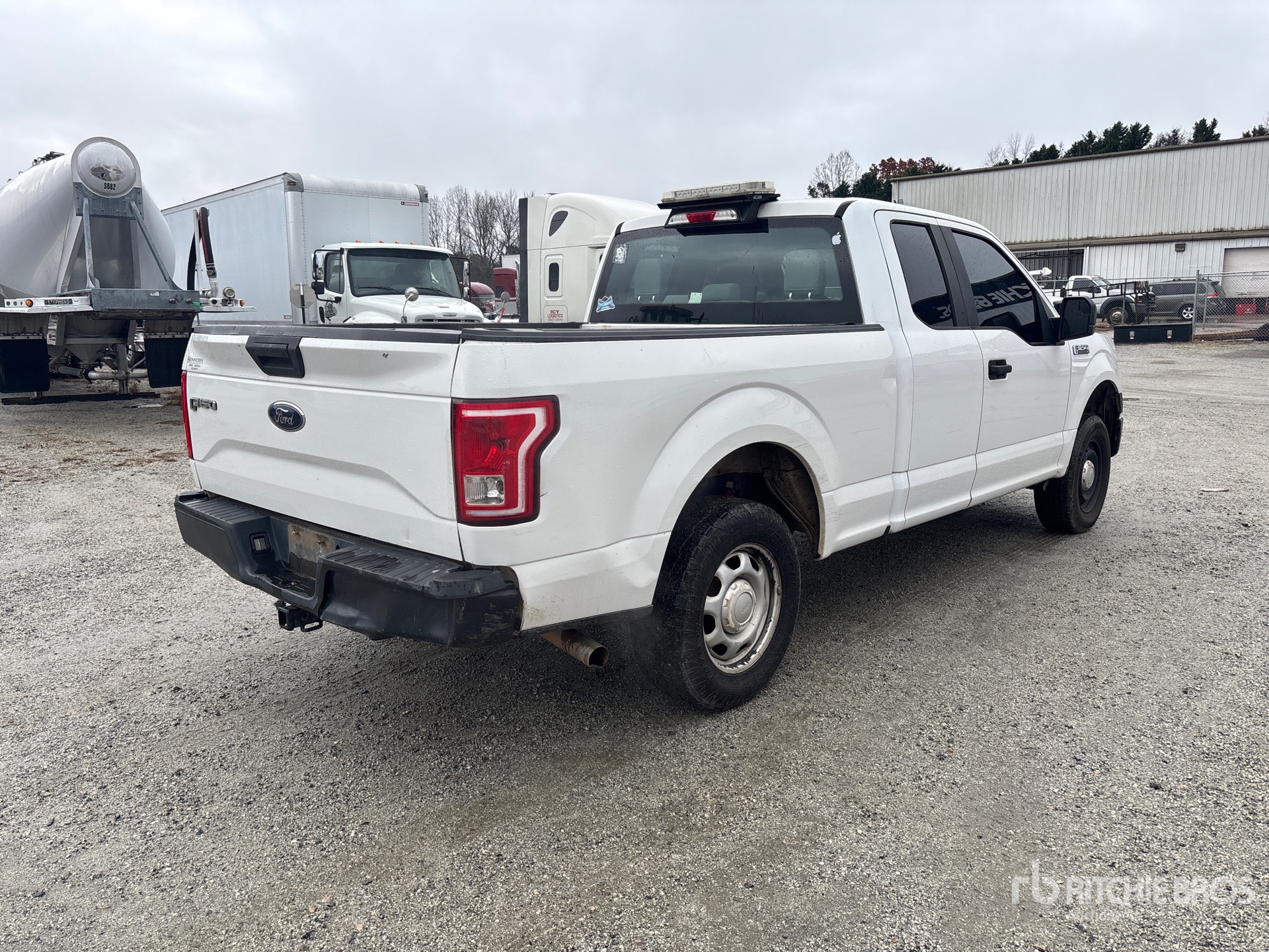 General Appearance with Imagen: esquina trasera derecha