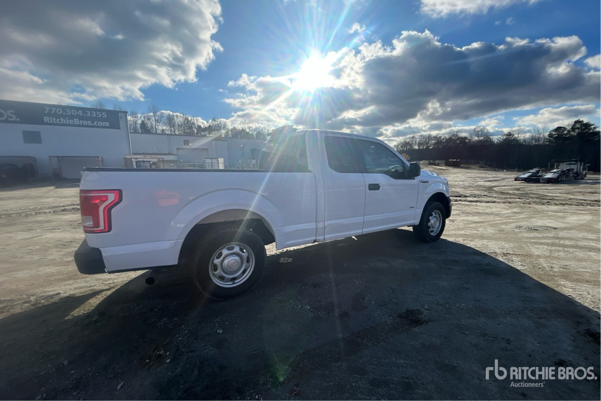 General Appearance with Picture, Right Rear Corner