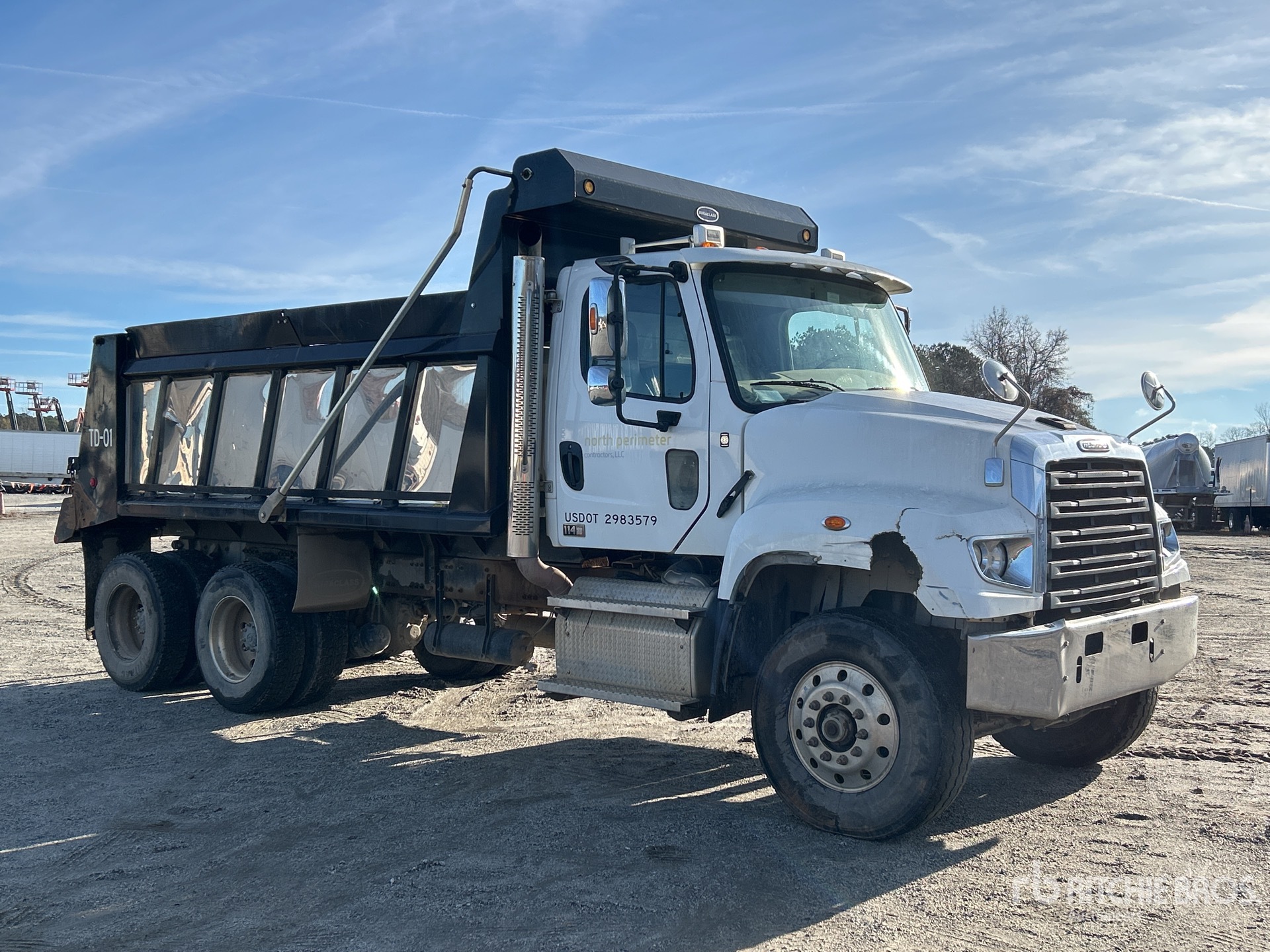 Aspect général with Image, coin avant droit