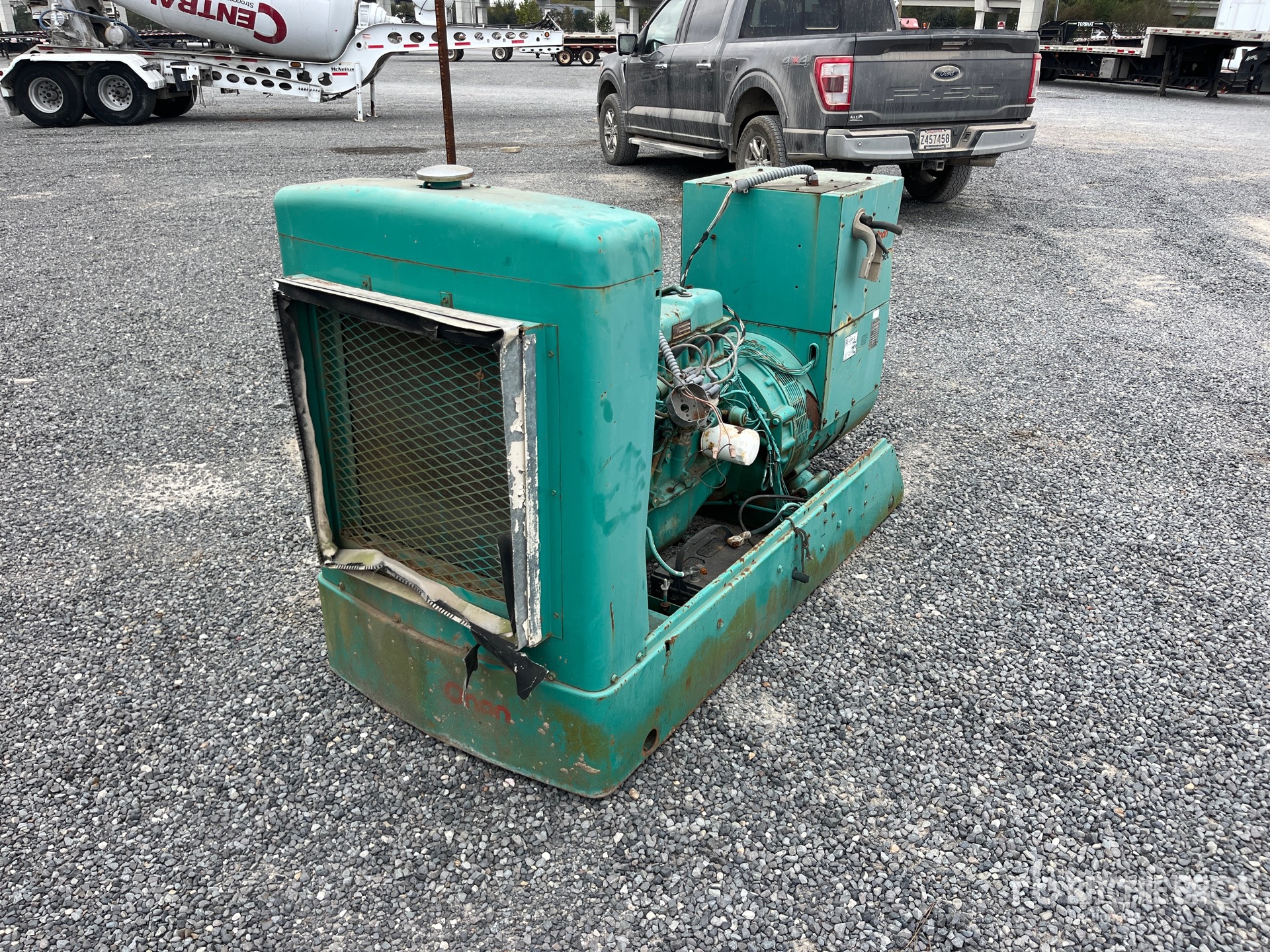 General Appearance with Picture, Right Rear Corner