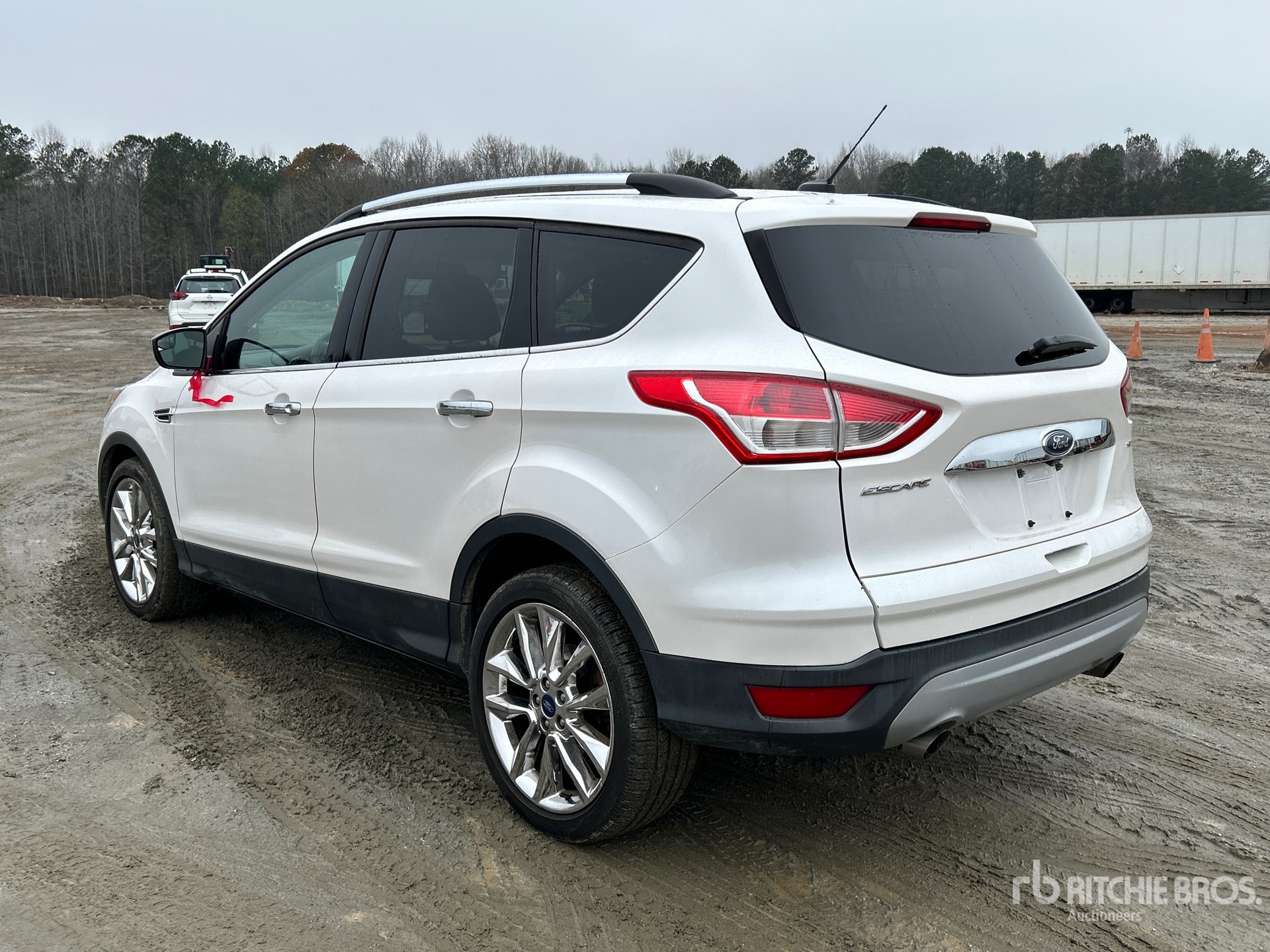 General Appearance with Imagen: esquina trasera izquierda