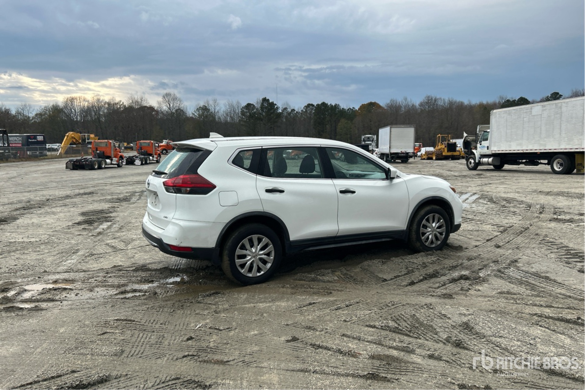 General Appearance with Imagen: esquina trasera derecha