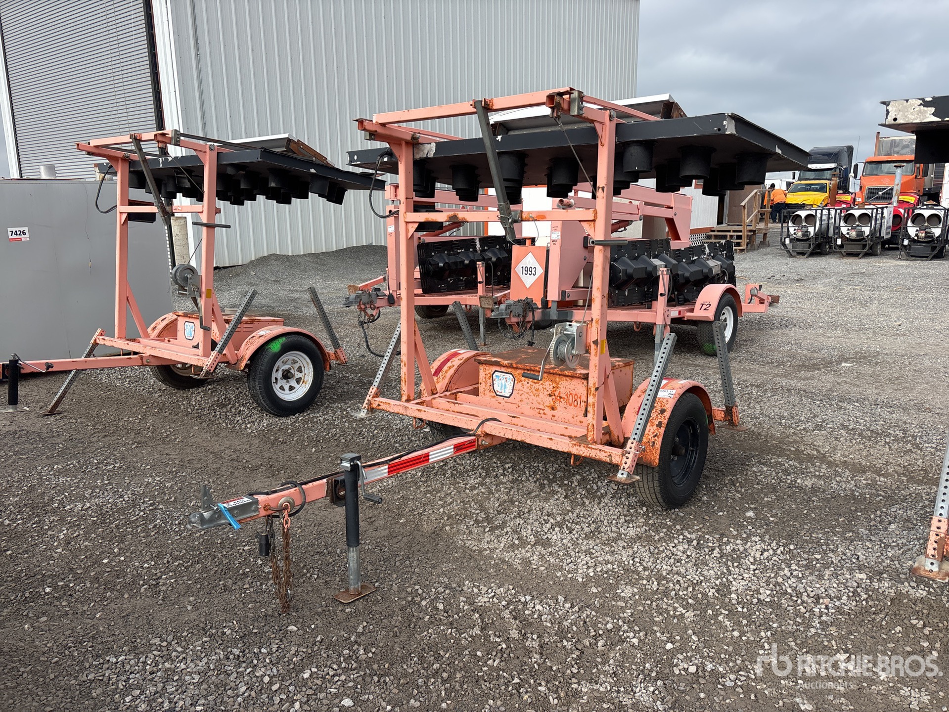 General Appearance with Featured Photo