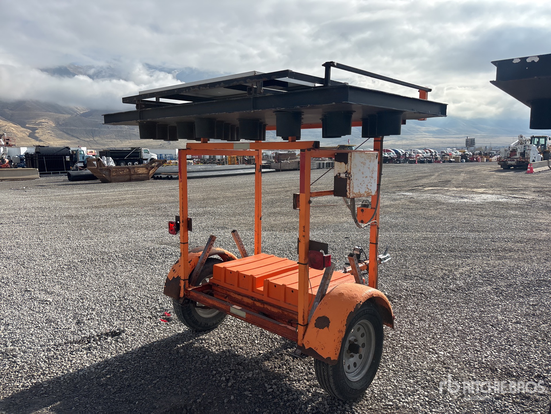 General Appearance with Imagen: esquina trasera derecha