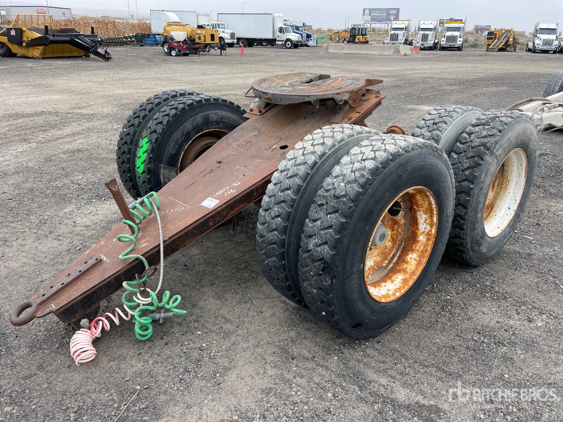 General Appearance with Picture, Left Front Corner