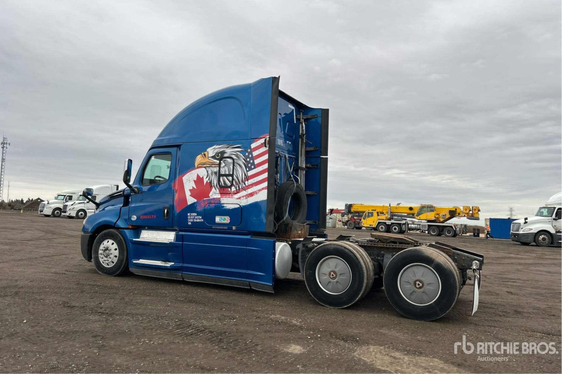 General Appearance with Picture, Left Rear Corner