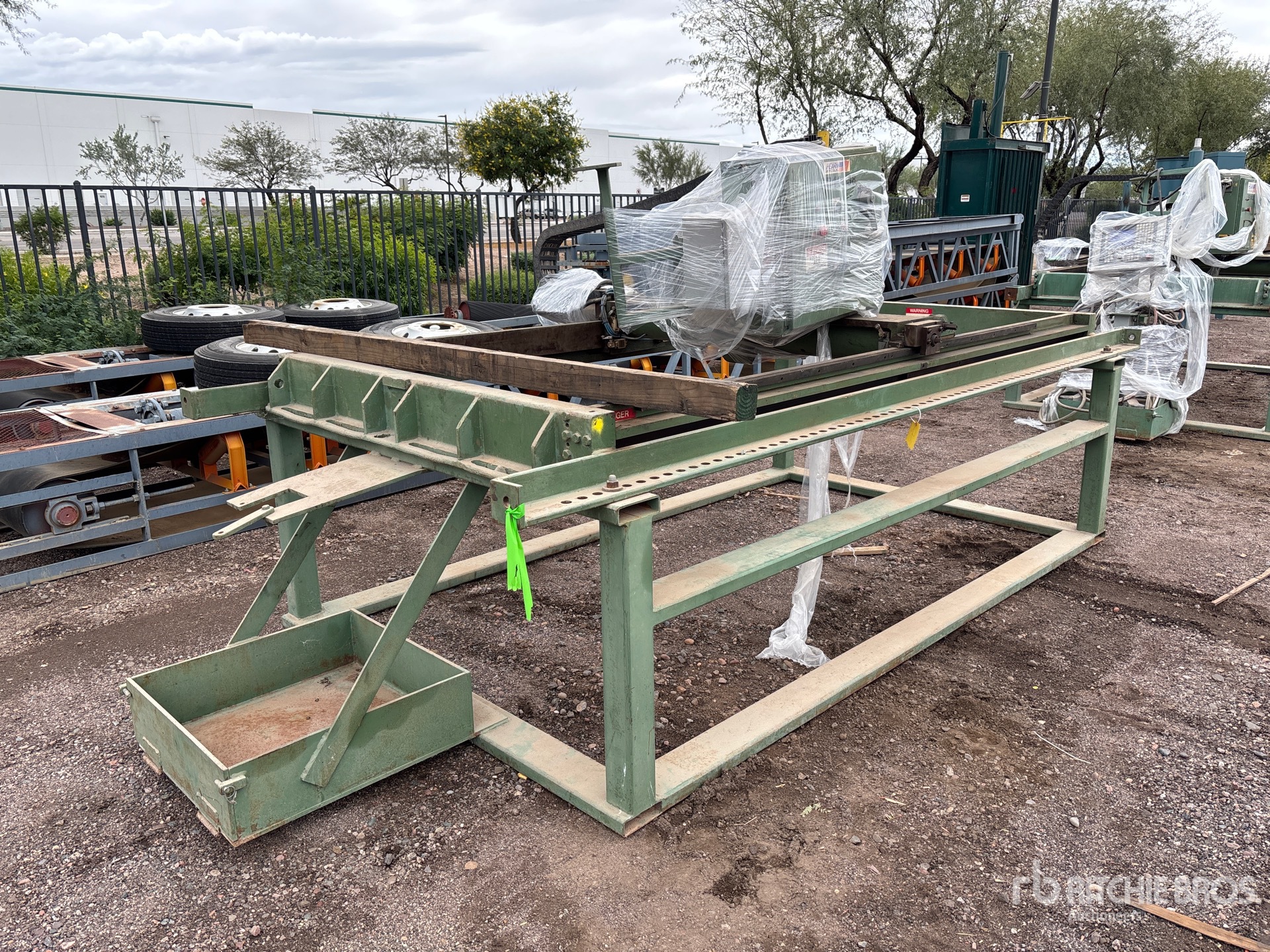 General Appearance with Imagen: esquina delantera derecha