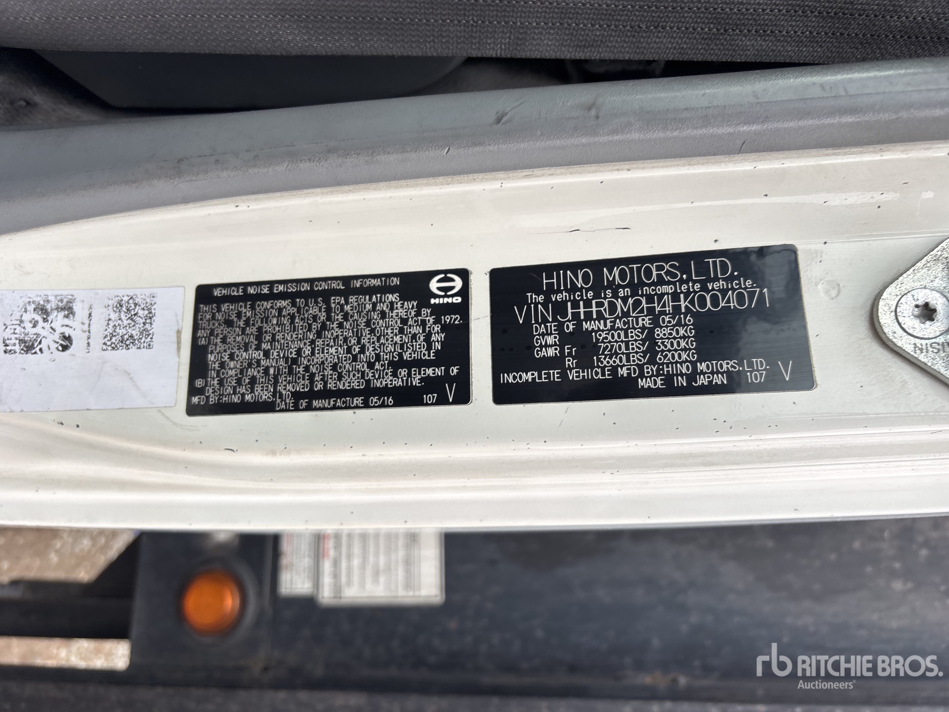 General Appearance with Serial Number / VIN